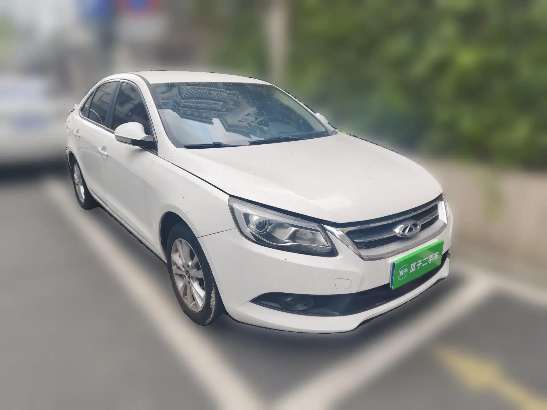 Chery Arrizo 7 2013 1.6L Manual ZhiShang Edition — миниатюра 3