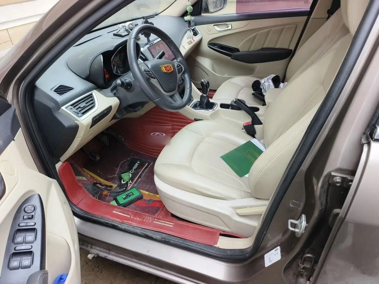 Chery Arrizo 7 2015 1.6L Manual ZhiShang Edition — миниатюра 16