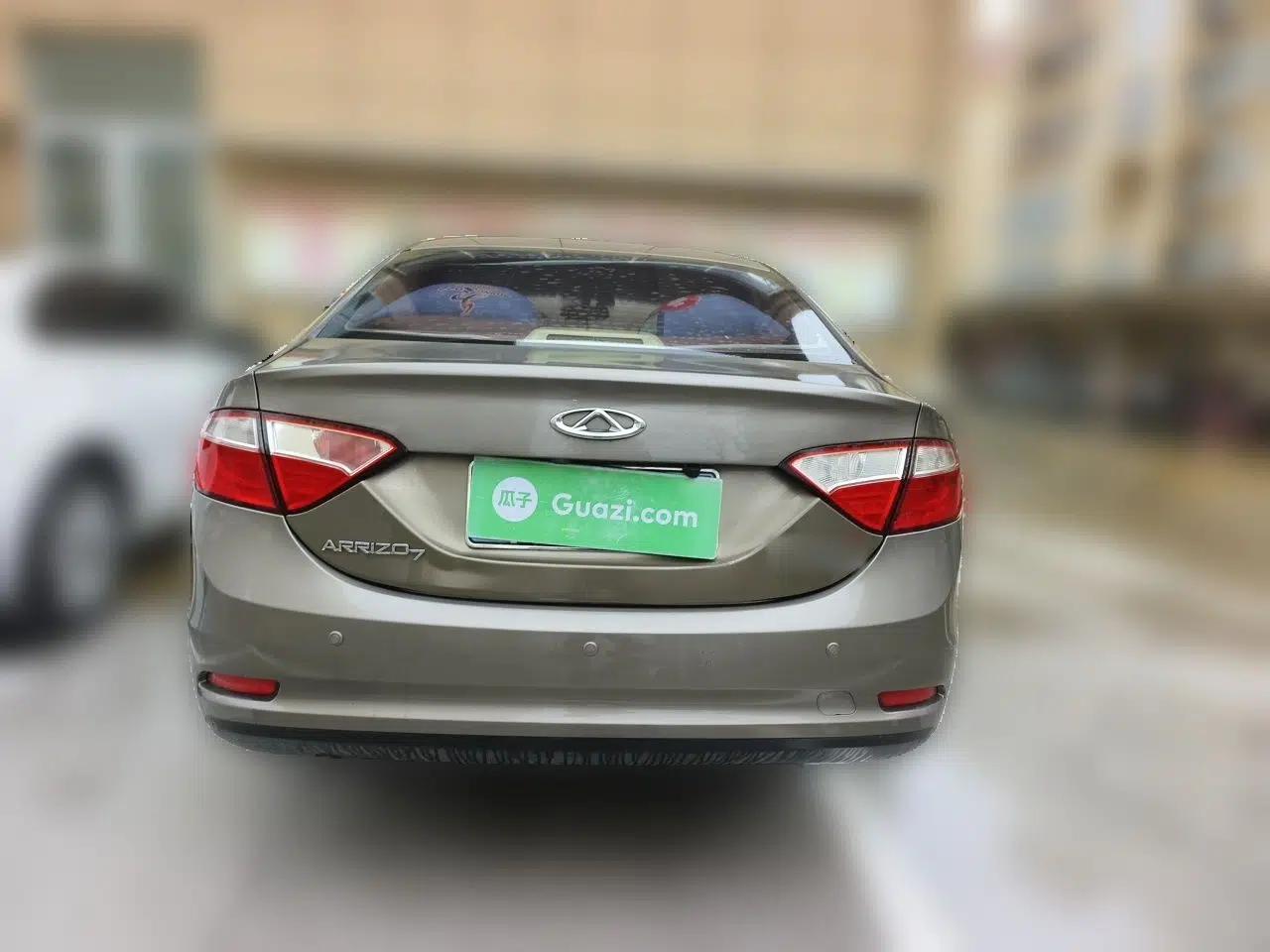 Chery Arrizo 7 2015 1.6L Manual ZhiShang Edition — миниатюра 5