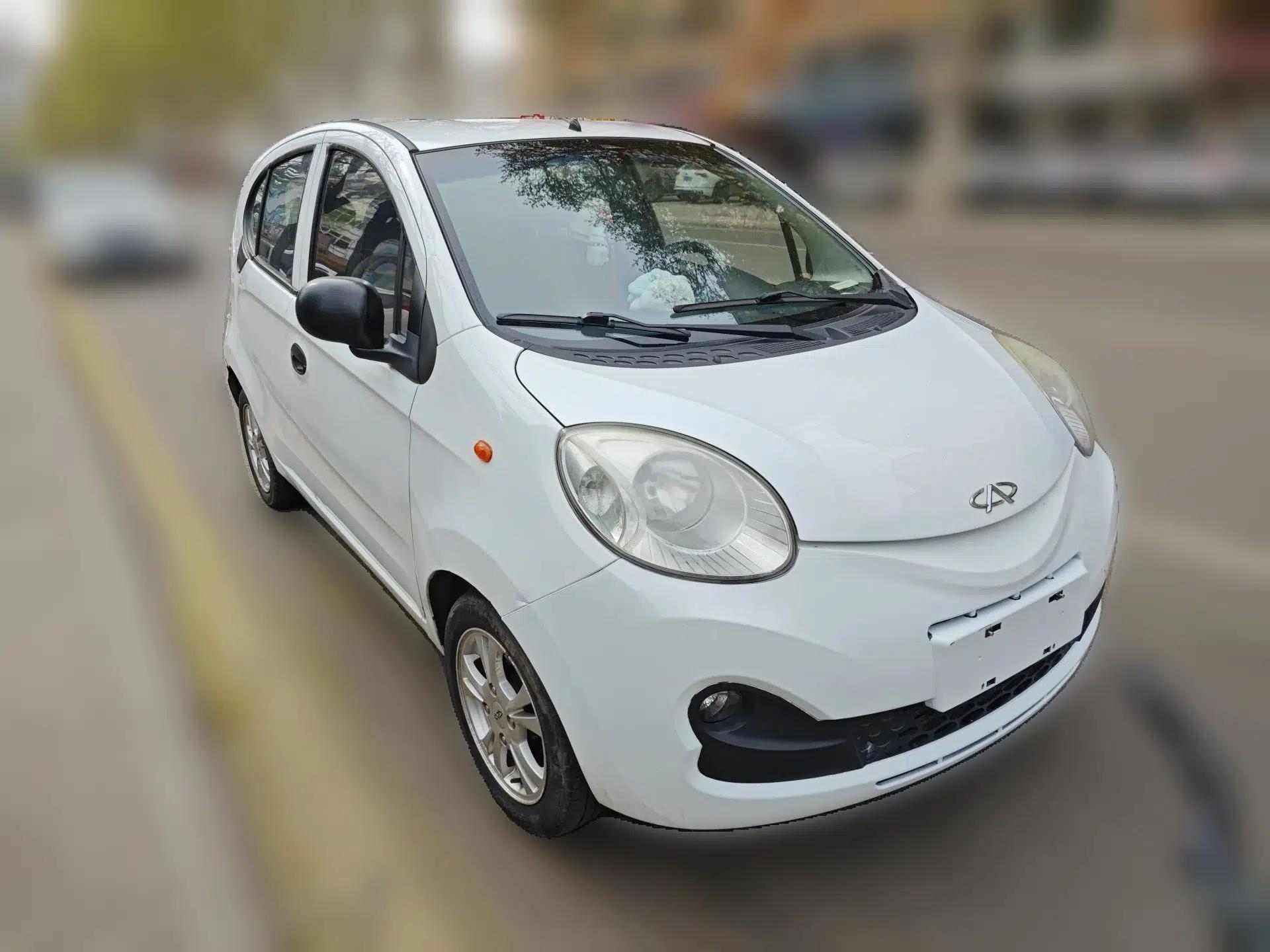 Chery QQ 2013 1.0L Manual Happy Edition — миниатюра 3