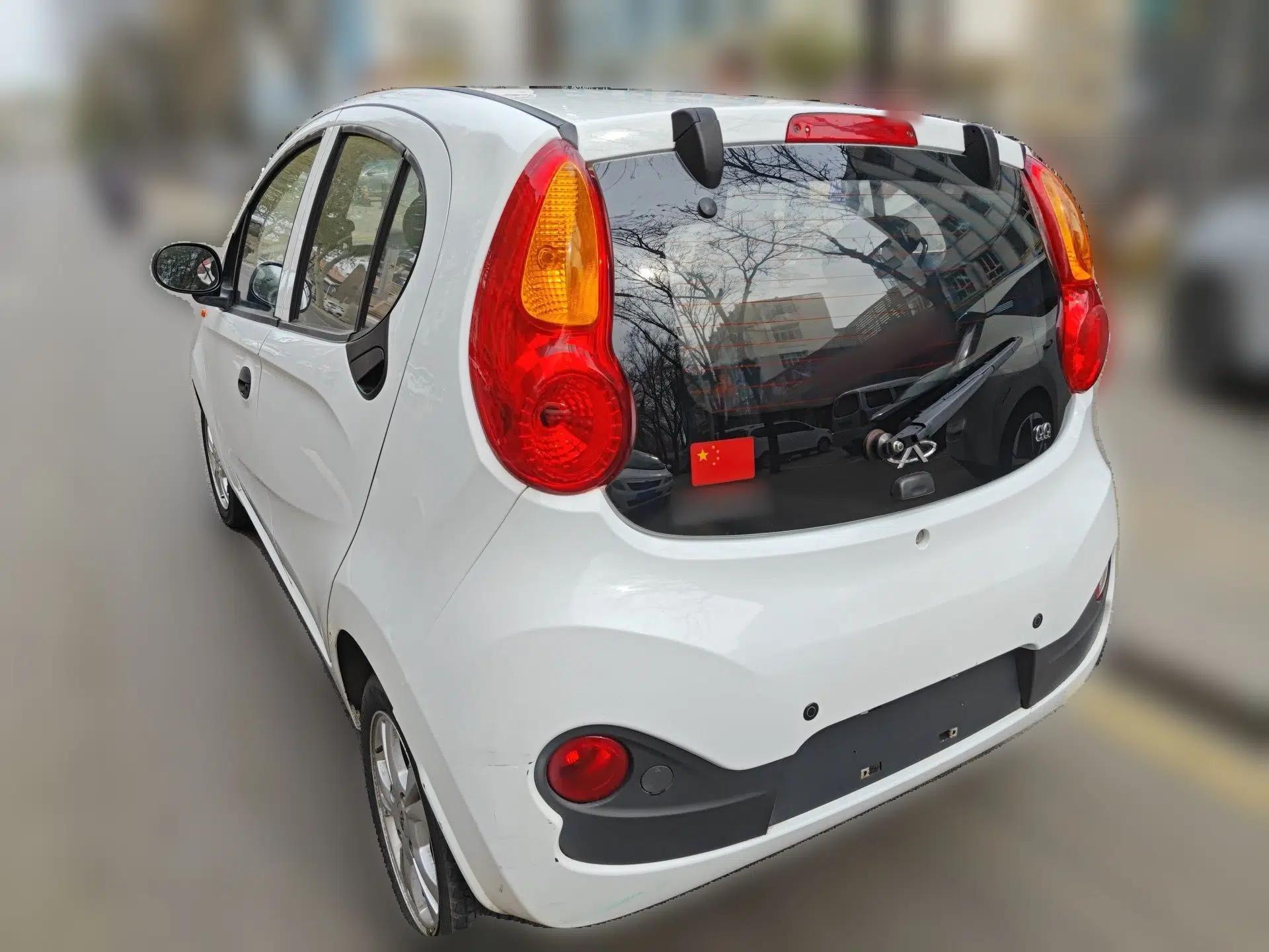 Chery QQ 2013 1.0L Manual Happy Edition — миниатюра 4