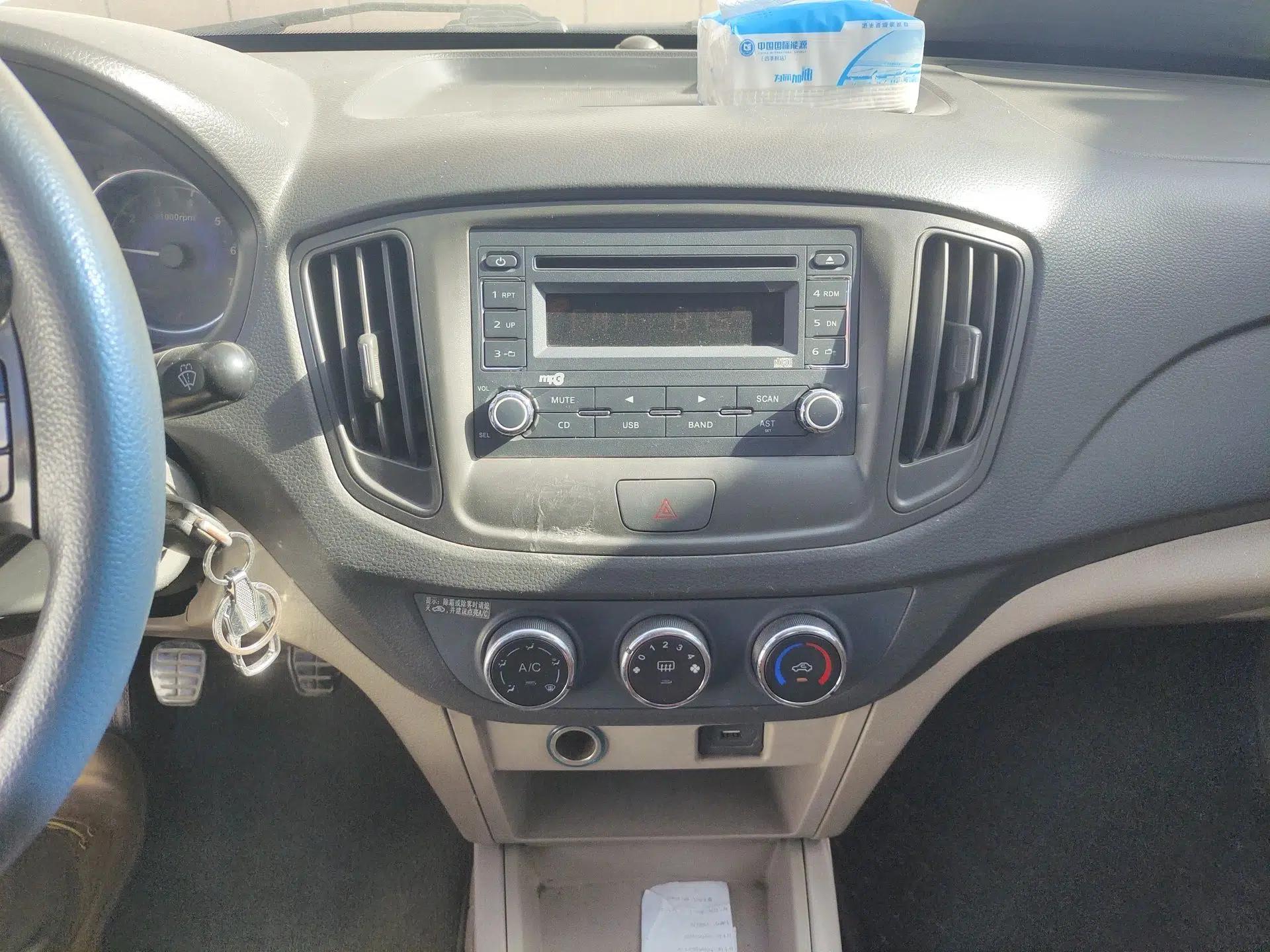 Chery E5 2014 1.5L Manual Youyue Model — миниатюра 14