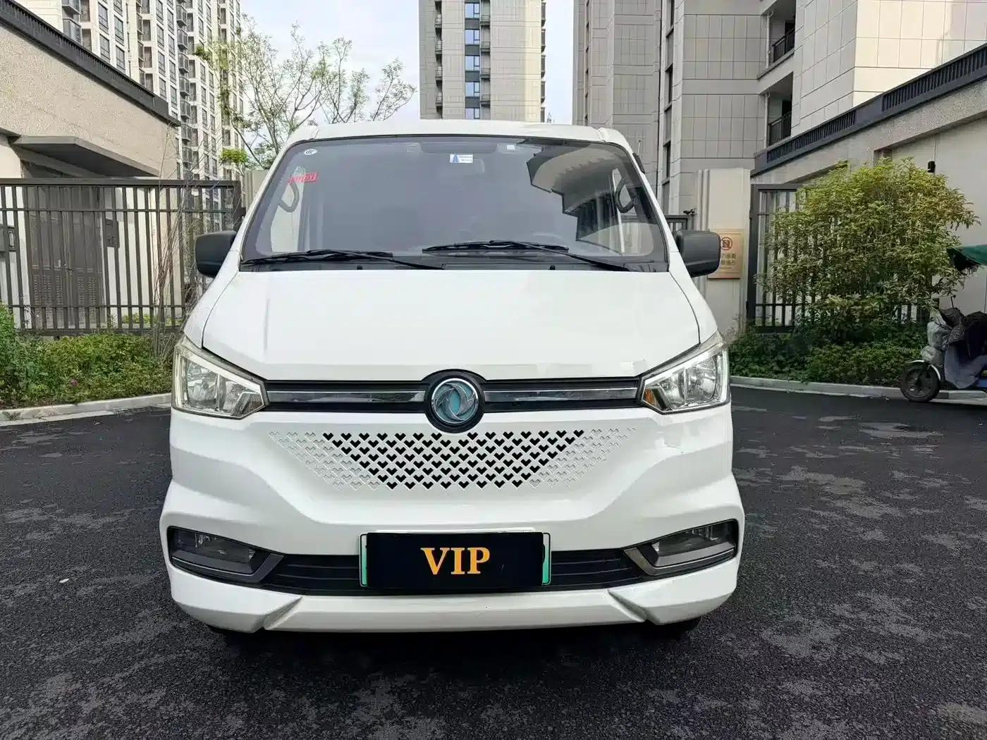 Yufeng EM26 2020 Pure Electric Edition — миниатюра 1
