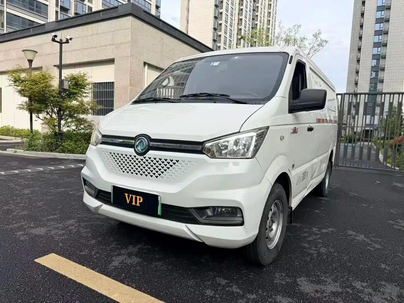 Yufeng EM26 2020 Pure Electric Edition — миниатюра 2
