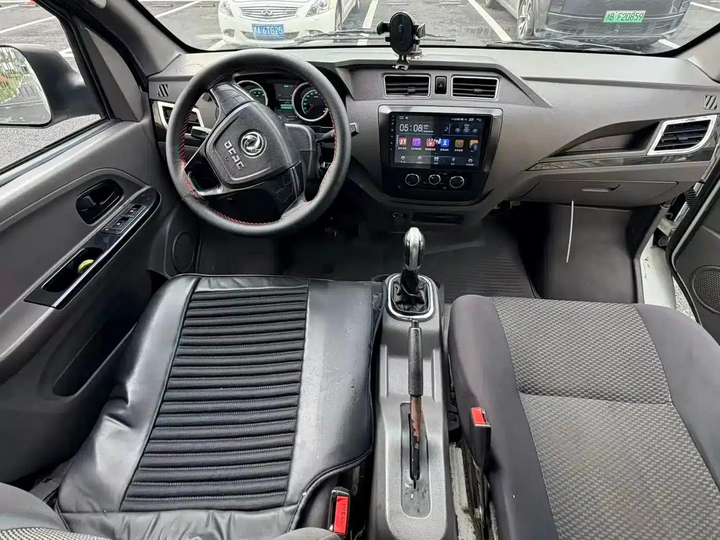 Yufeng EM26 2020 Pure Electric Edition — миниатюра 4
