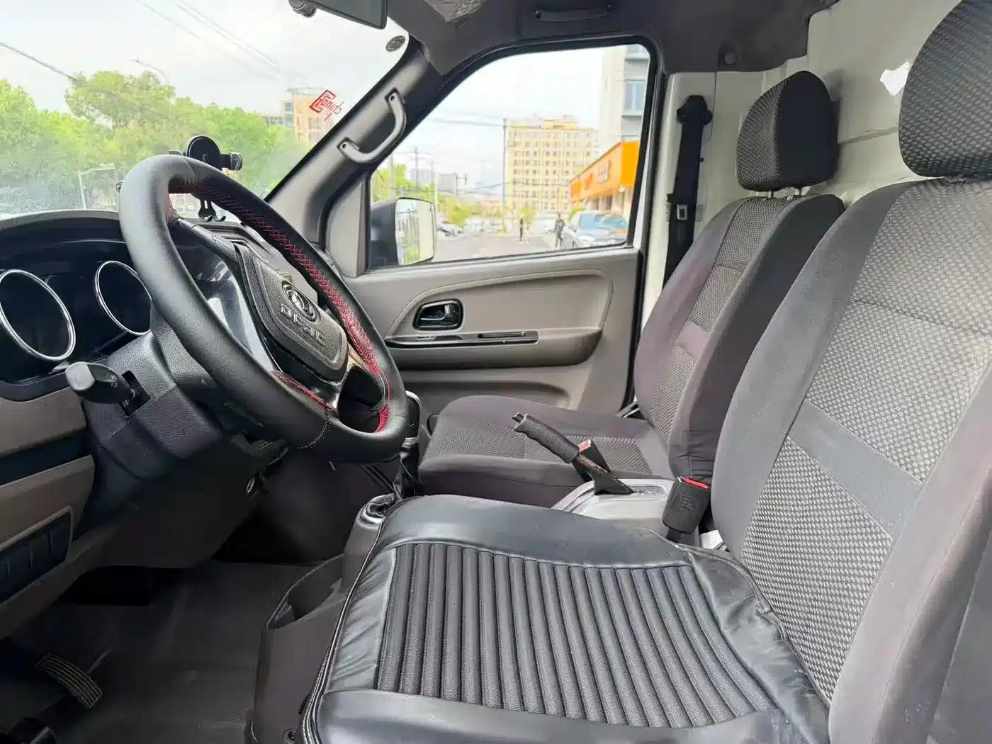 Yufeng EM26 2020 Pure Electric Edition — миниатюра 5