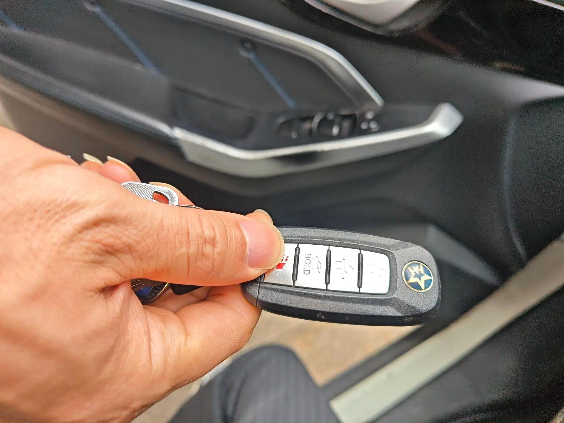 Venucia D60EV 2020 Standard Range Smart Drive Edition — миниатюра 9
