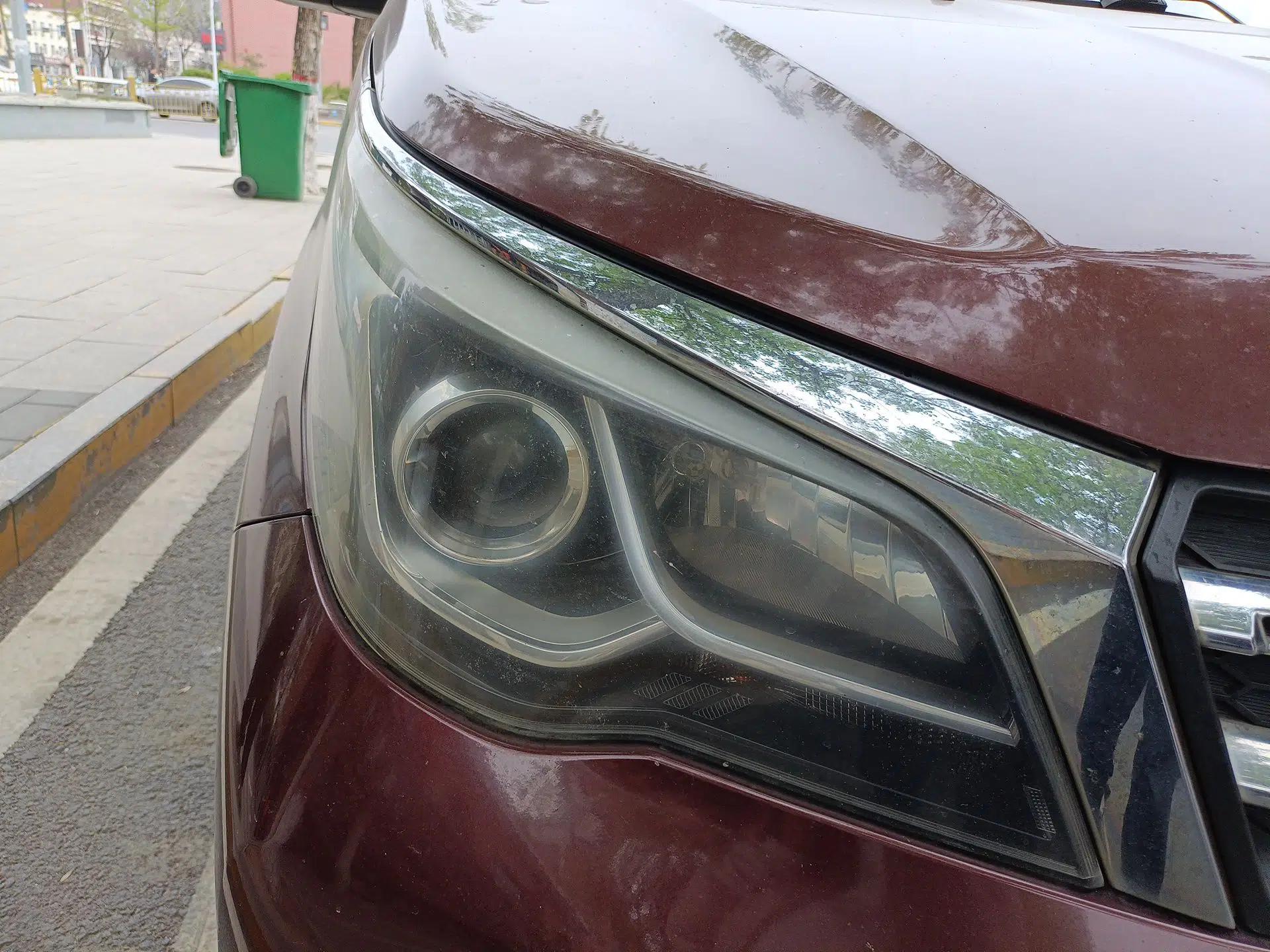 Venucia M50V 2017 1.6L XL CVT Luxury Edition — миниатюра 7