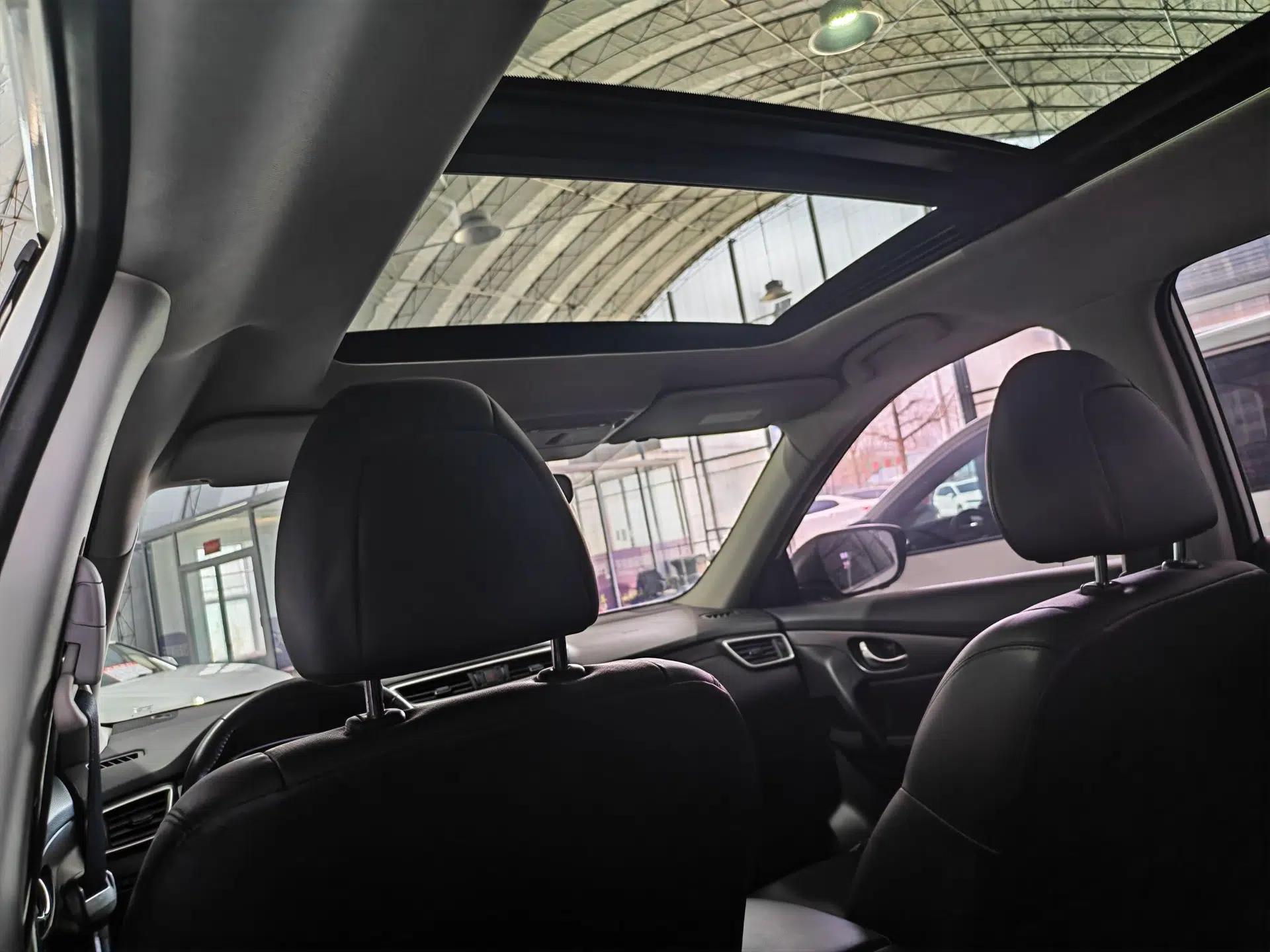 Nissan X-Trail 2014 2.0L CVT Comfort Edition 2WD — миниатюра 11