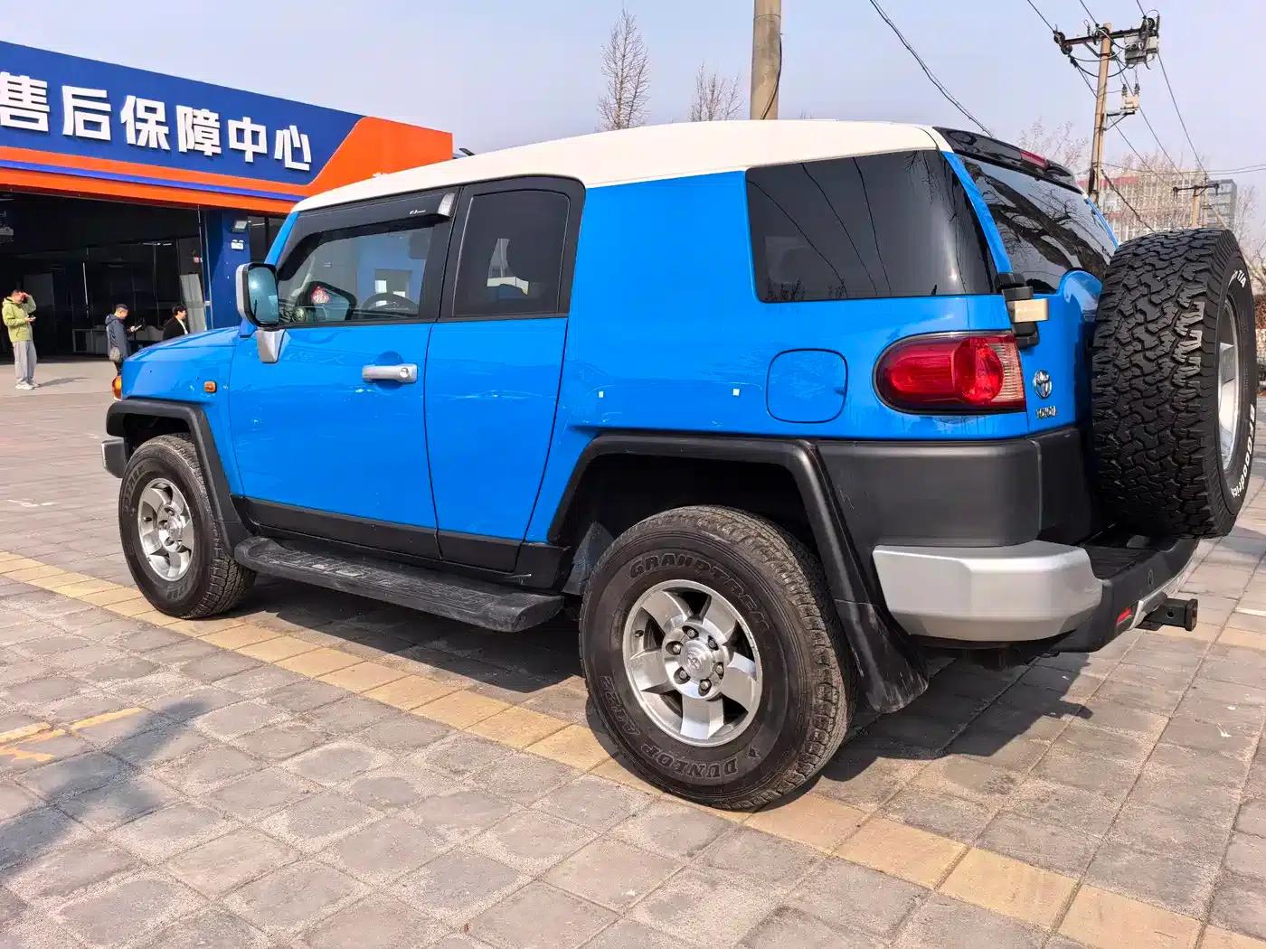 2007 FJ Cruiser 4.0L — миниатюра 20