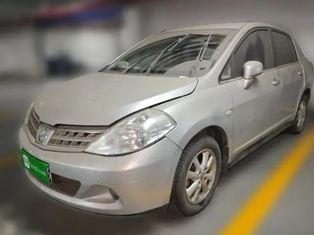 Nissan Tiida Sedan 2008 1.6L Manual Fashion Edition