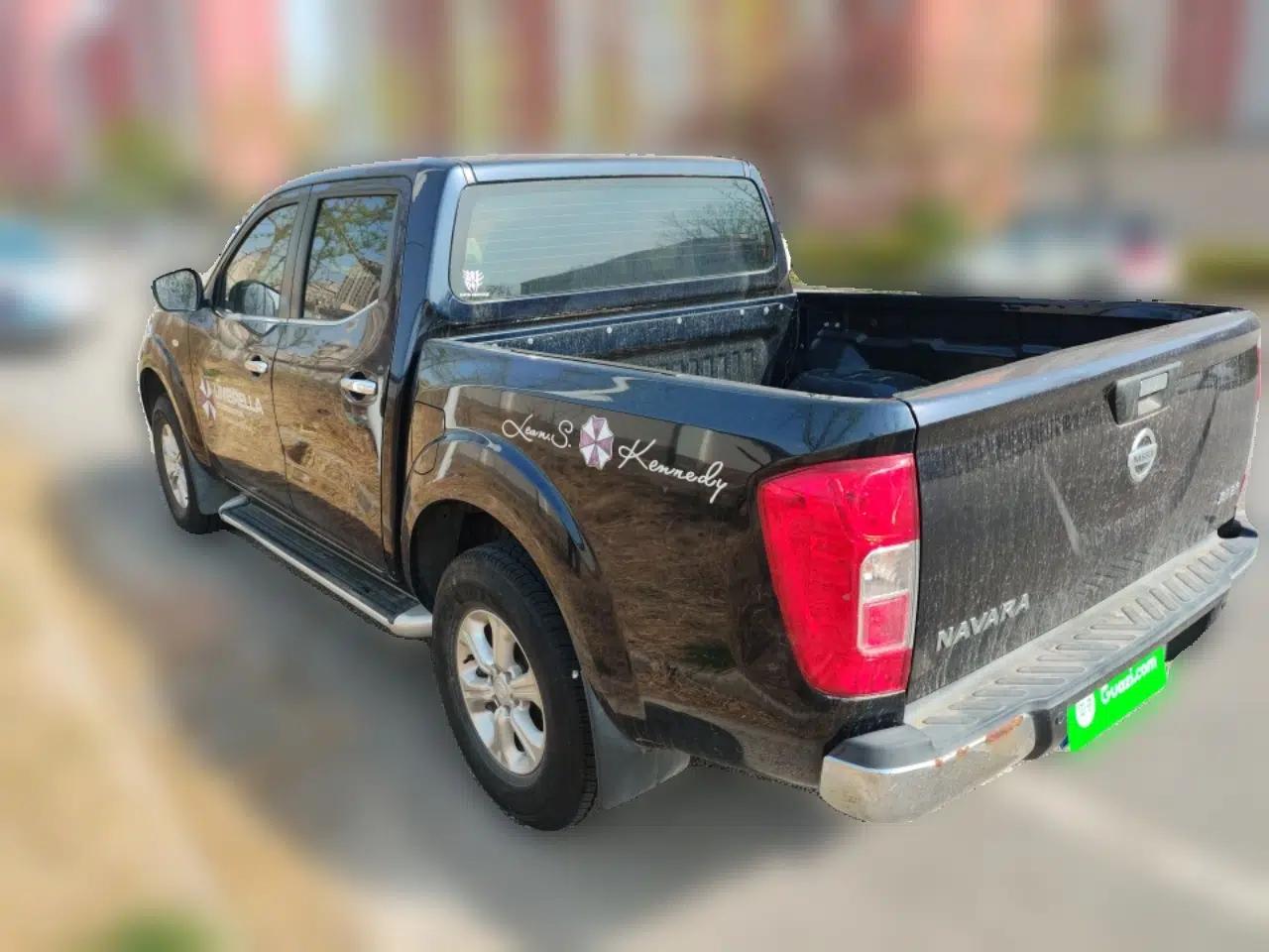 Nissan Navara 2017 2.5L Automatic 2WD Luxury Edition QR25 — миниатюра 4