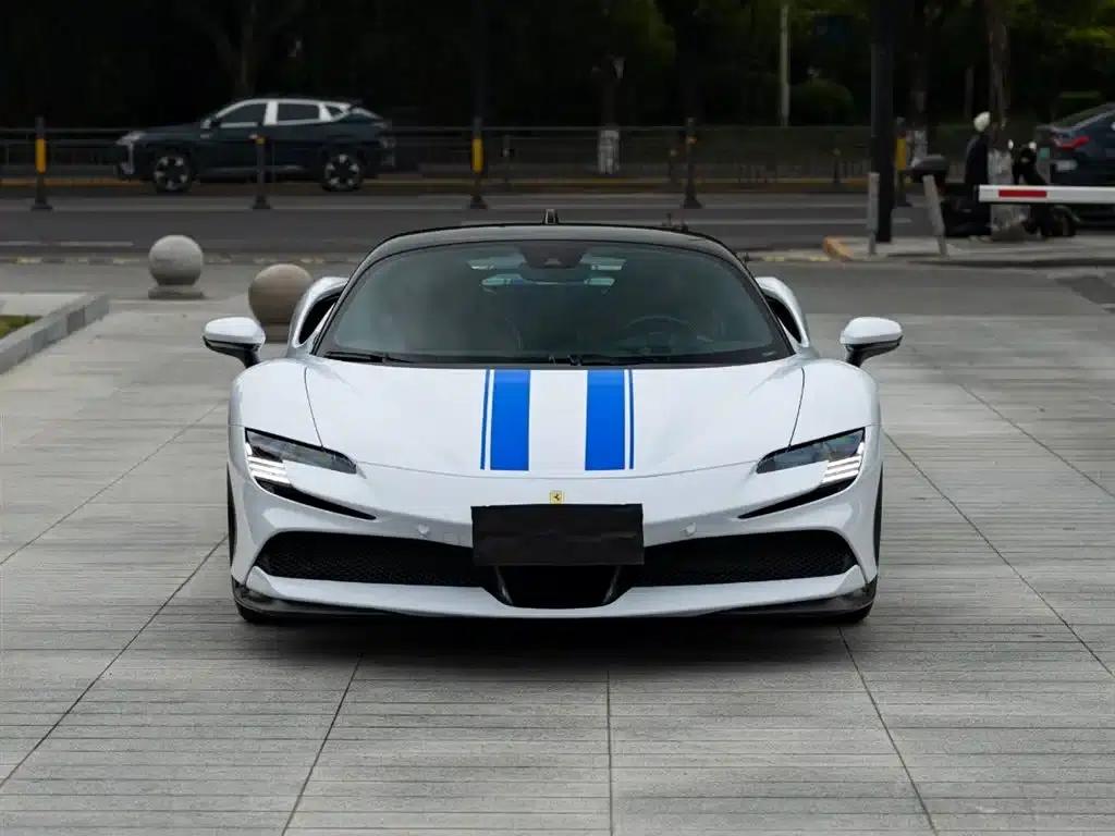 SF90 2020 3.9T V8 Stradale — миниатюра 2