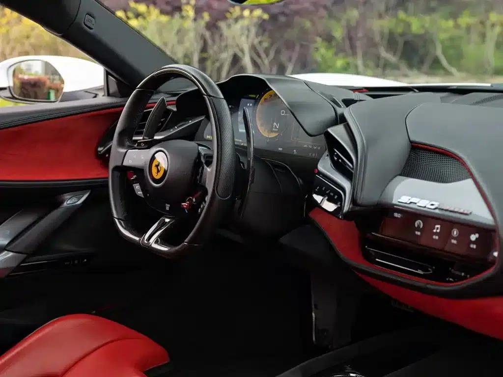 SF90 2020 3.9T V8 Stradale — миниатюра 11