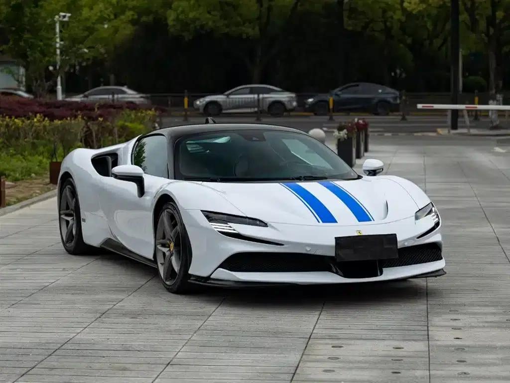 SF90 2020 3.9T V8 Stradale — миниатюра 3