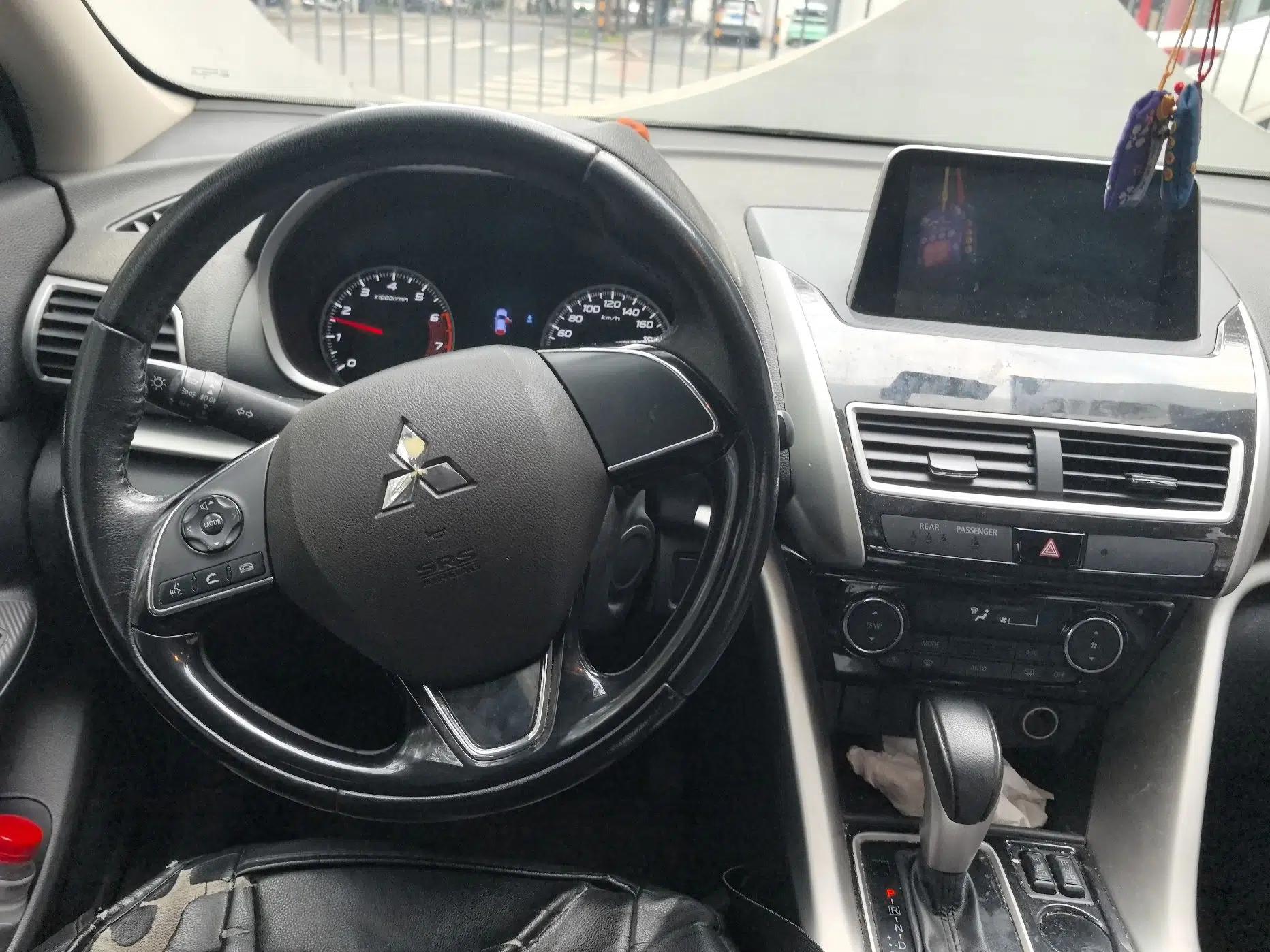 Mitsubishi Eclipse Cross 2019 1.5T CVT Two-Wheel Drive Dream Edition China VI Standard — миниатюра 18
