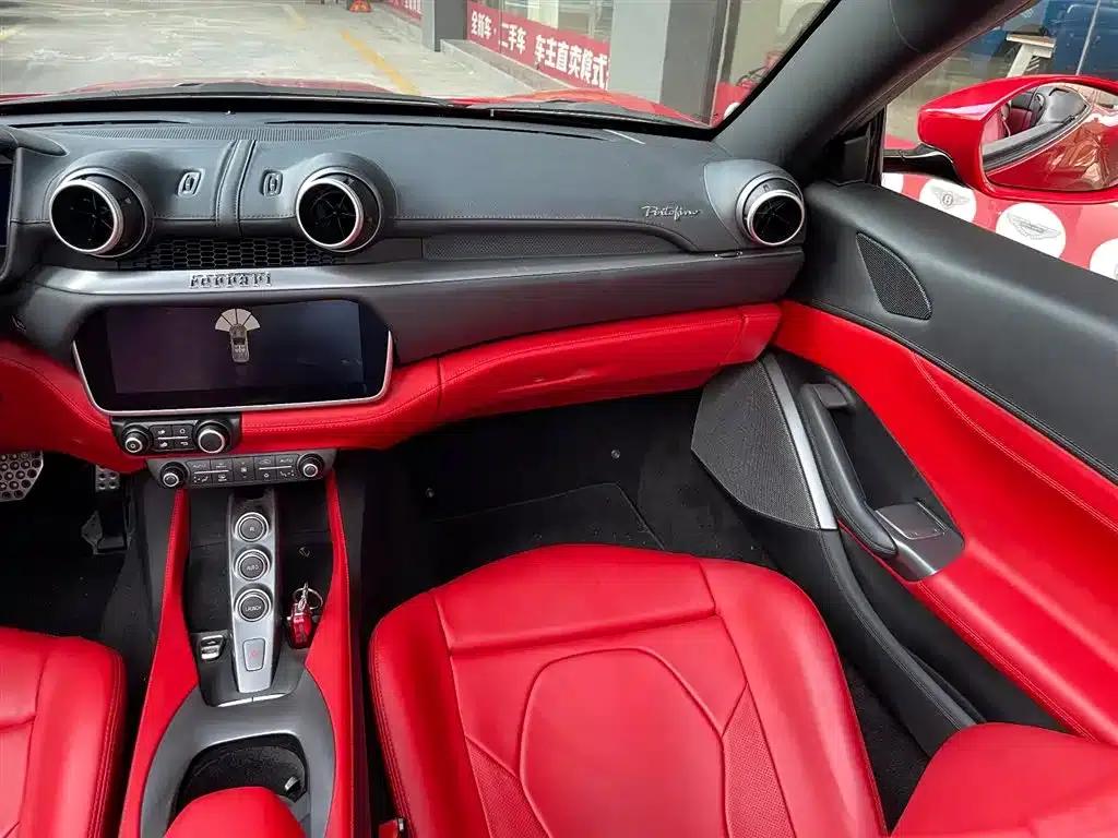 2018 Portofino 3.9T — миниатюра 17