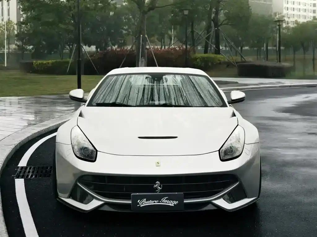 2013 F12berlinetta 6.3L Standard Model — миниатюра 2
