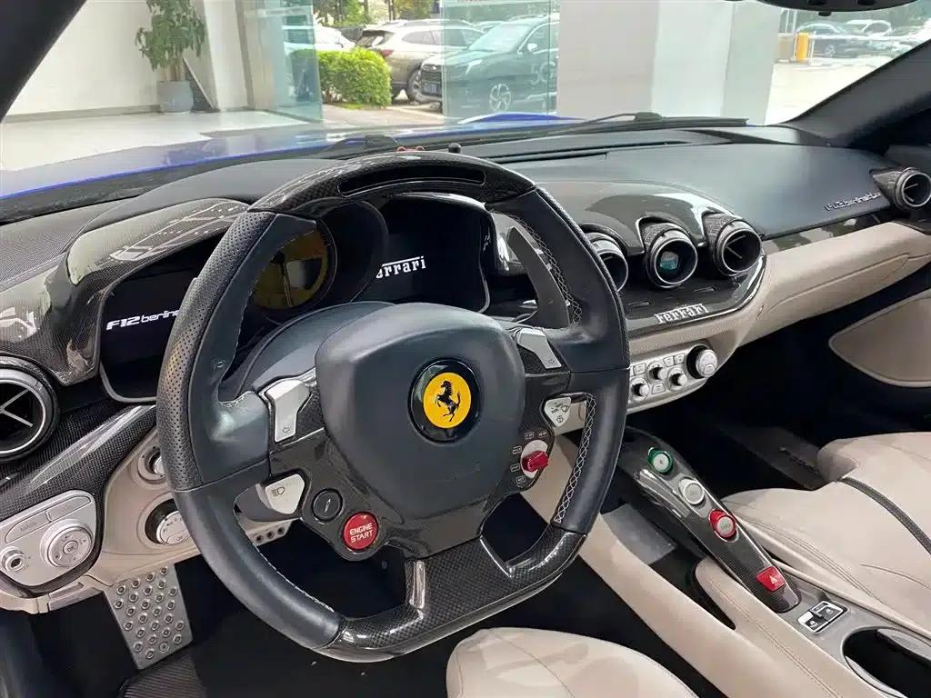 2013 F12berlinetta 6.3L Standard Model — миниатюра 8