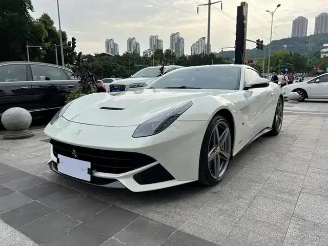 2013 F12berlinetta 6.3L Standard Model