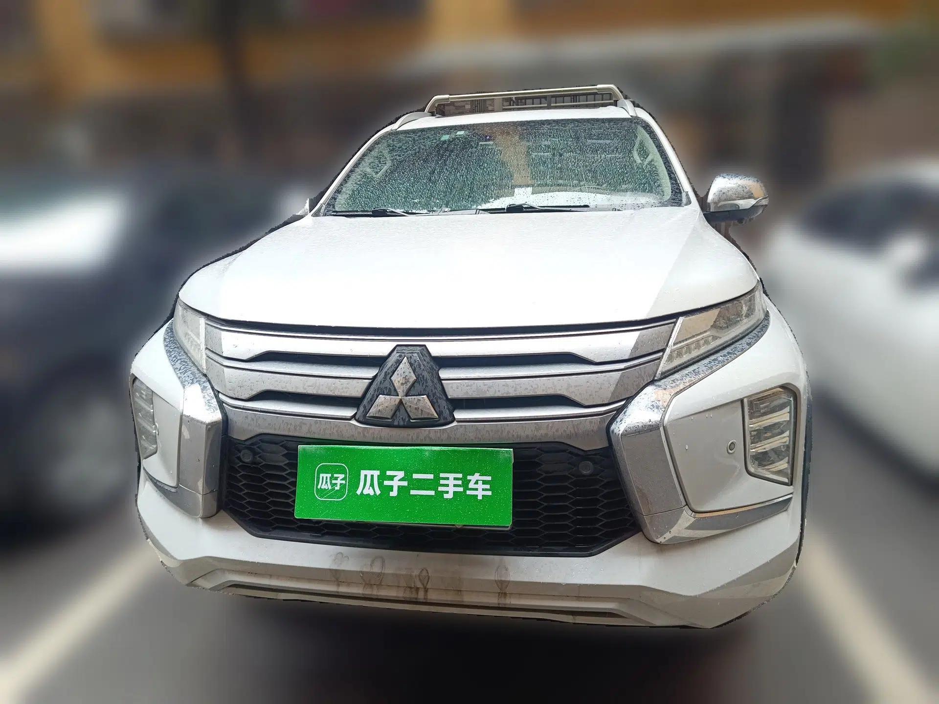 Mitsubishi Pajero Sport  — миниатюра 2
