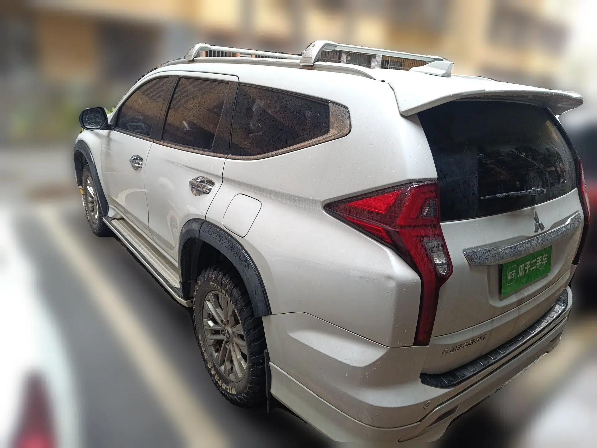Mitsubishi Pajero Sport  — миниатюра 4