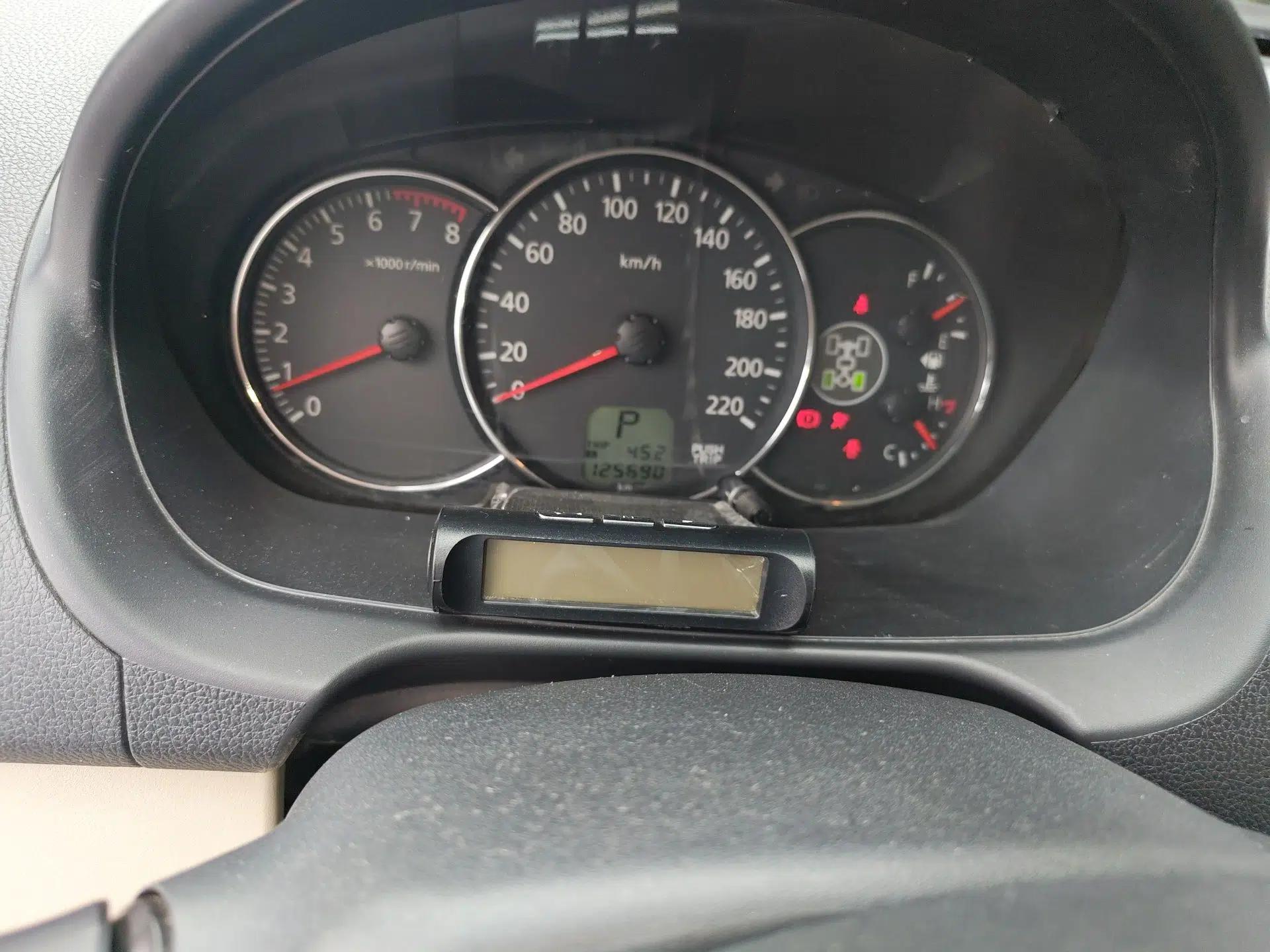 Mitsubishi Pajero Sport 2013 3.0L Automatic 4x4 Flagship Edition — миниатюра 13