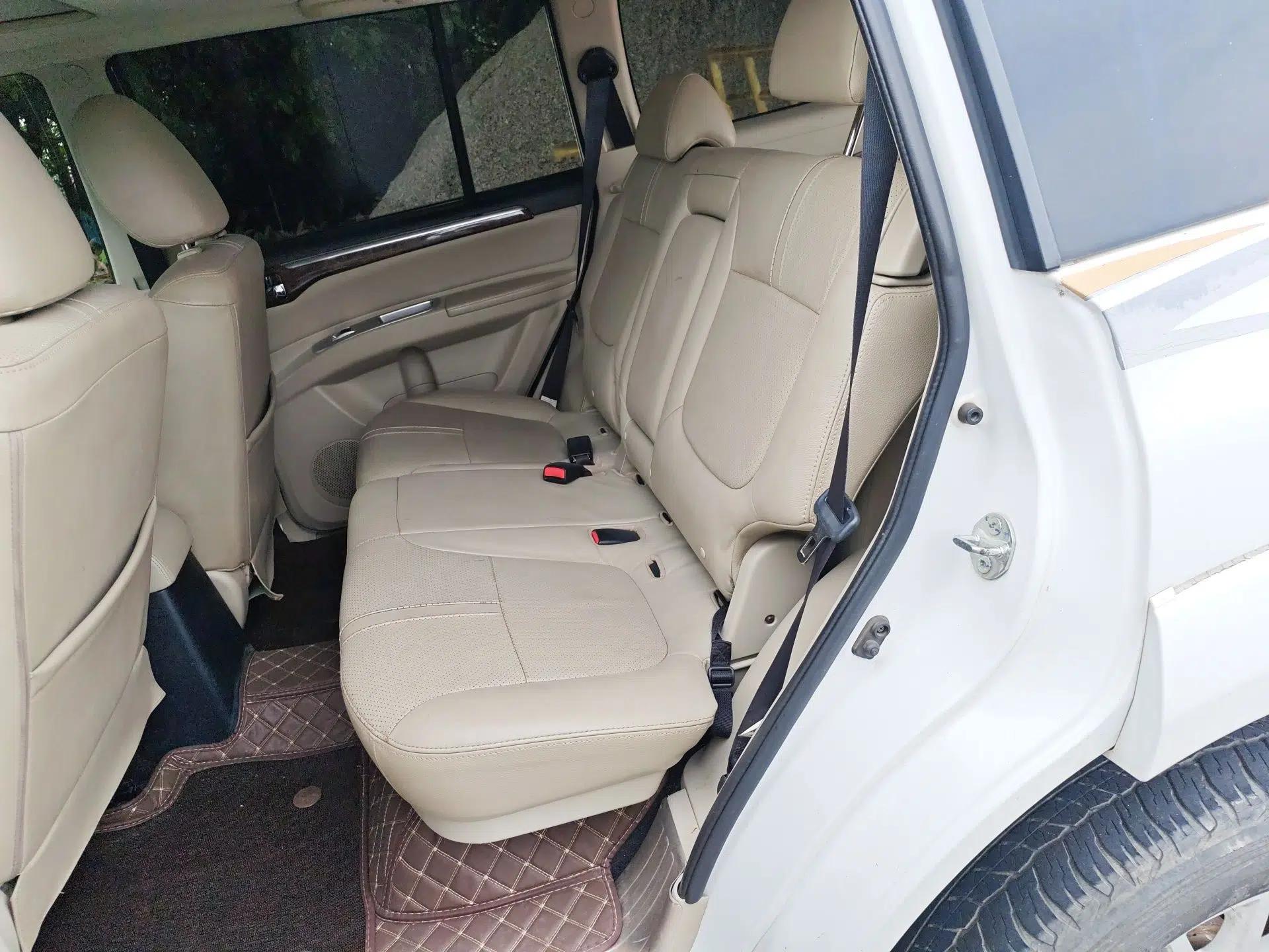 Mitsubishi Pajero Sport 2013 3.0L Automatic 4x4 Flagship Edition — миниатюра 18