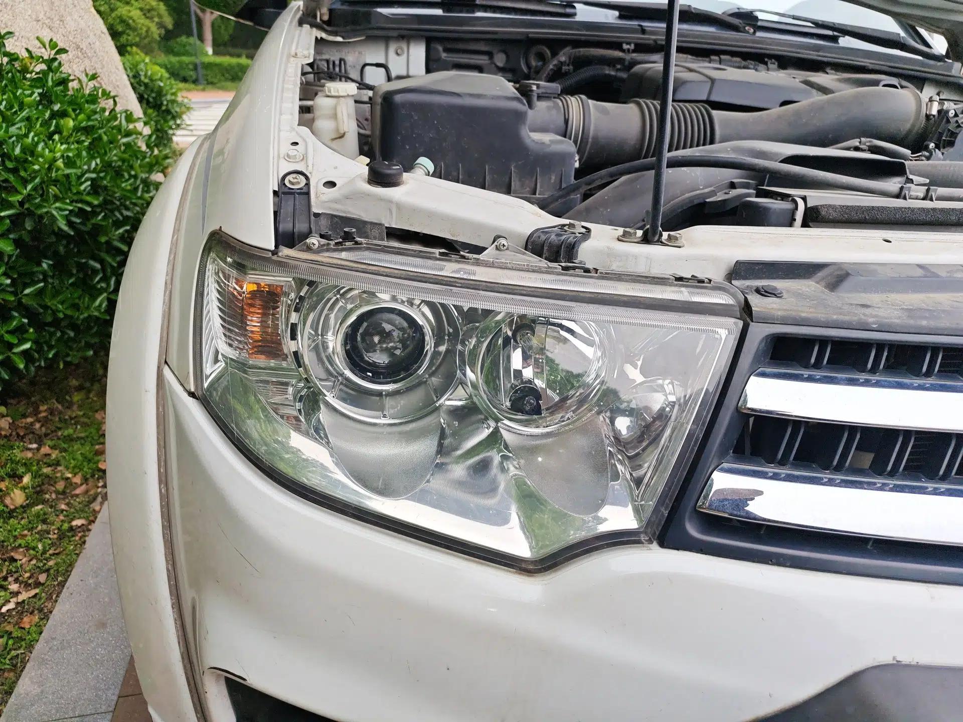 Mitsubishi Pajero Sport 2013 3.0L Automatic 4x4 Flagship Edition — миниатюра 7