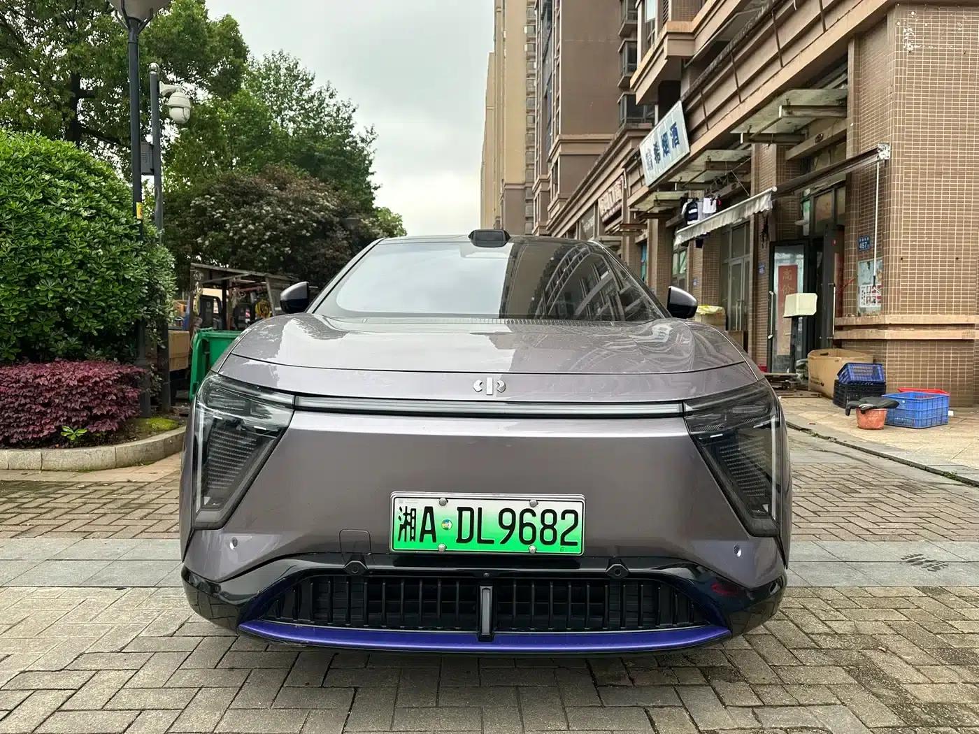 HiPhi Y 2023 560km Pioneer Edition — миниатюра 2