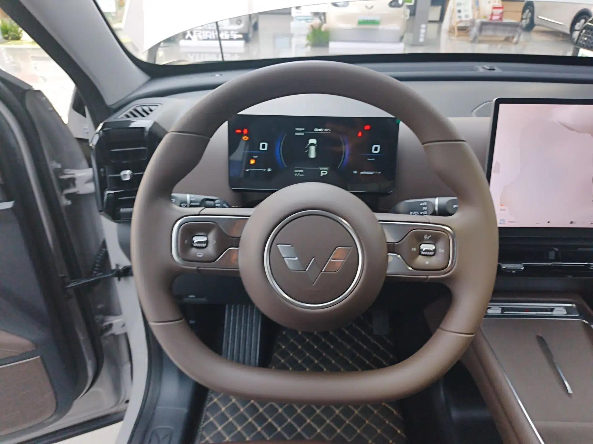 Wuling Xingguang 560 New Energy 2026 Model, Plug-in Hybrid, 125 km, Luxury Version — миниатюра 14