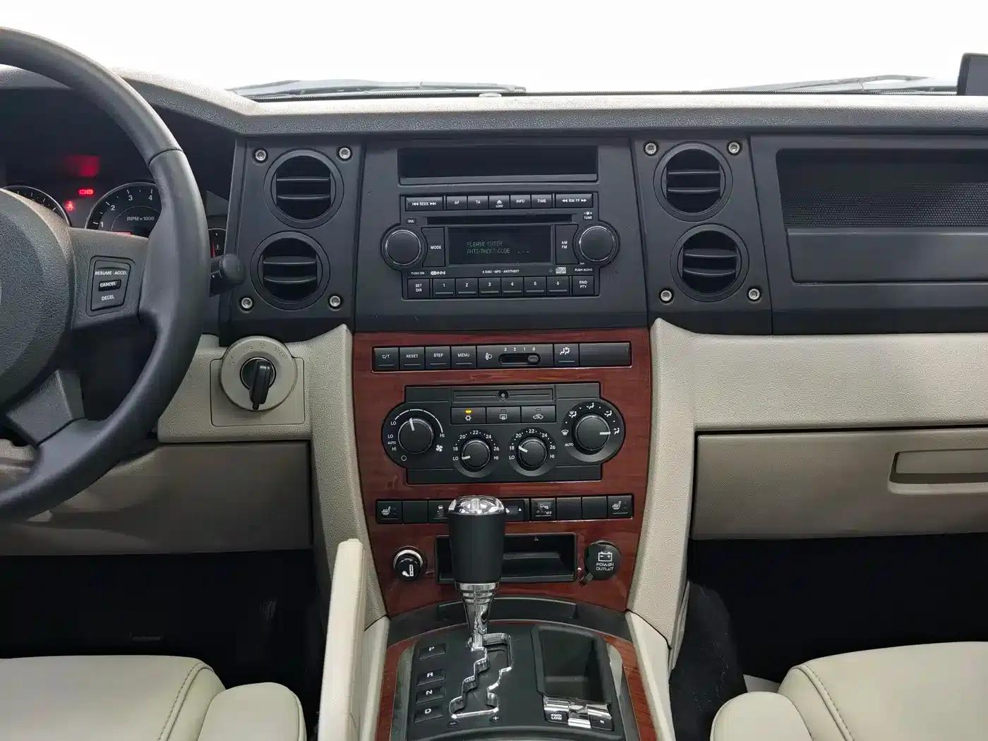 Commander Classic 2007 Model 4.7 — миниатюра 35
