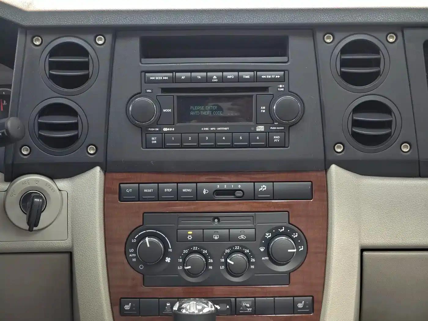Commander Classic 2007 Model 4.7 — миниатюра 36