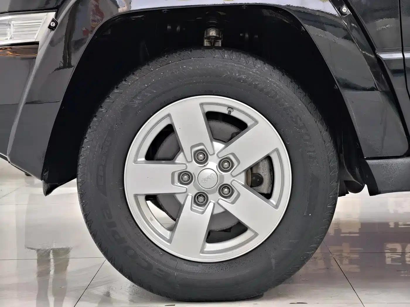 Commander Classic 2007 Model 4.7 — миниатюра 51