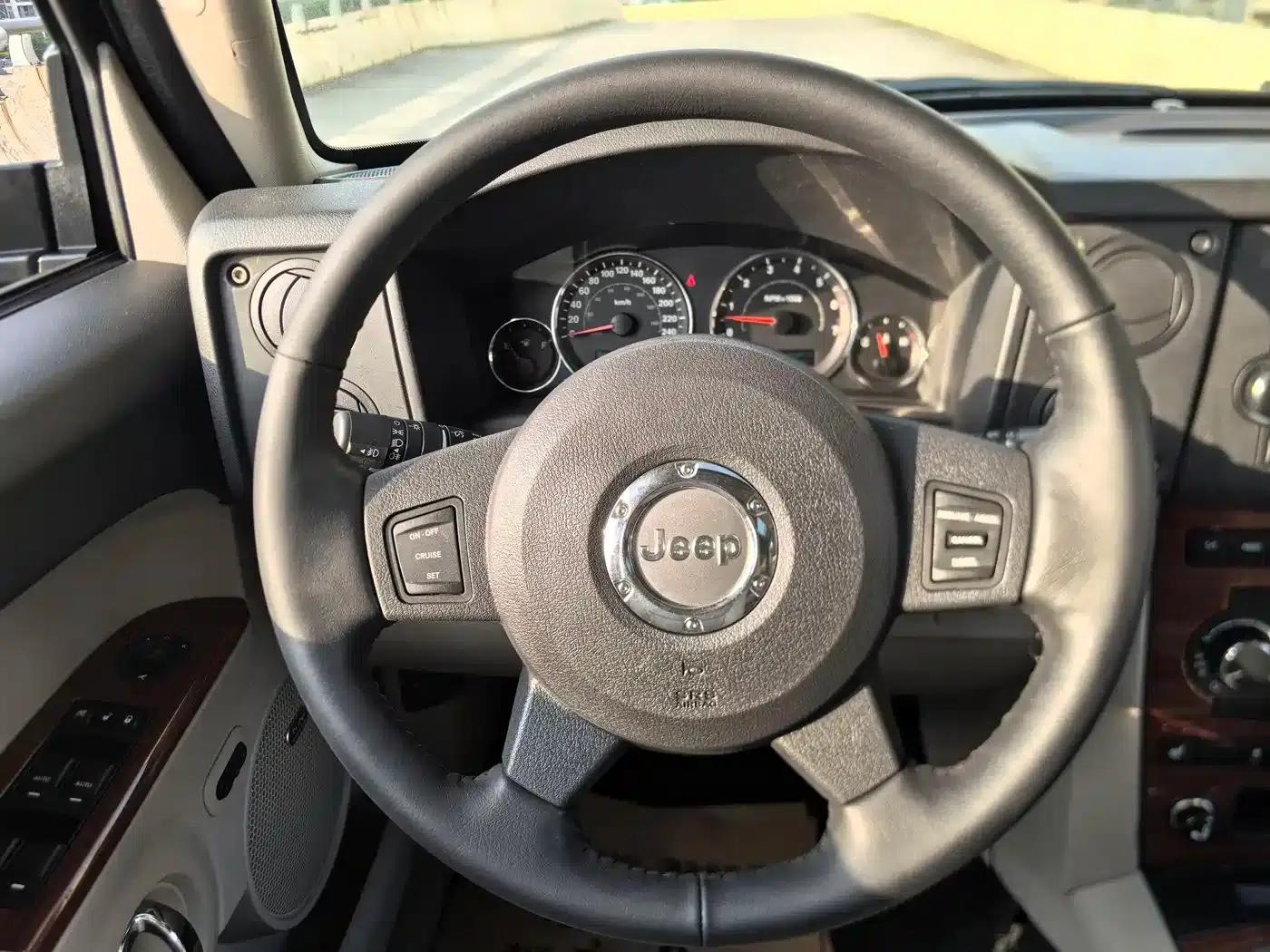 Commander Classic 2007 Model 4.7 — миниатюра 54