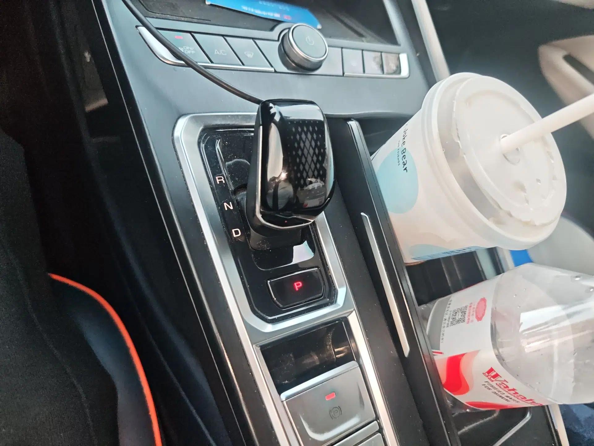 Wey Macchiato DHT-PHEV 2021 1.5L Master Edition — миниатюра 15