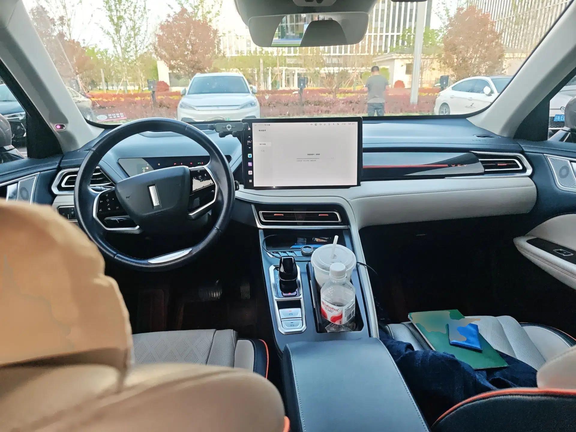 Wey Macchiato DHT-PHEV 2021 1.5L Master Edition — миниатюра 10