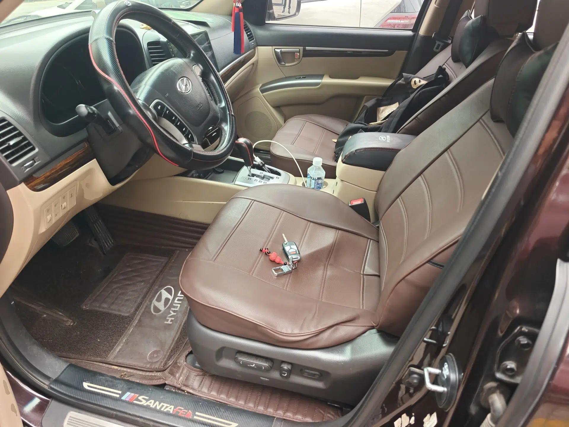 Hyundai Santa Fe Classic 2012 2.4 Comfort Edition 7-Seater Four-Wheel Drive — миниатюра 16