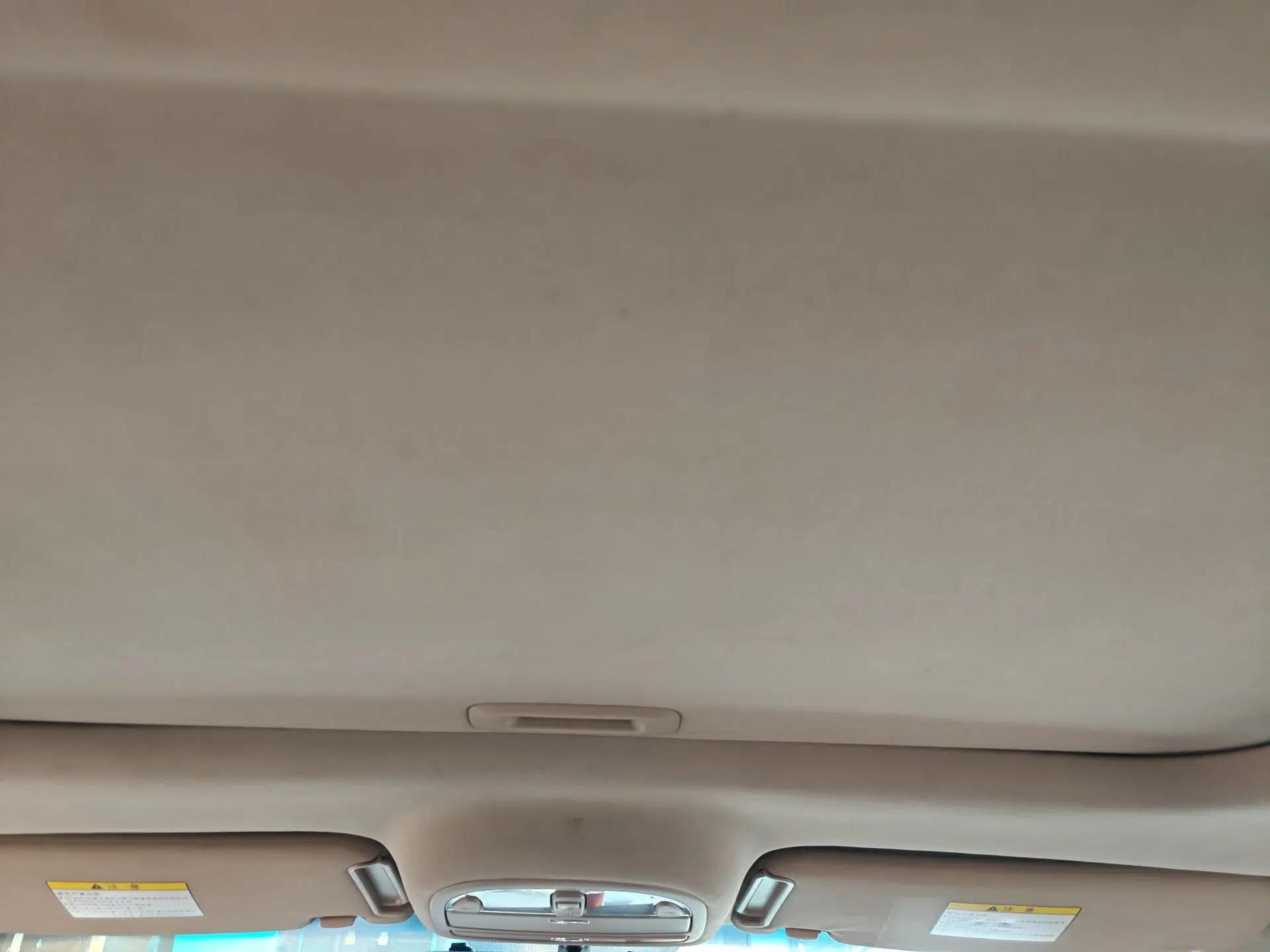 Hyundai Santa Fe Classic 2012 2.4 Comfort Edition 7-Seater Four-Wheel Drive — миниатюра 19