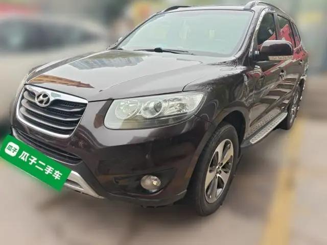 Hyundai Santa Fe Classic 2012 2.4 Comfort Edition 7-Seater Four-Wheel Drive
