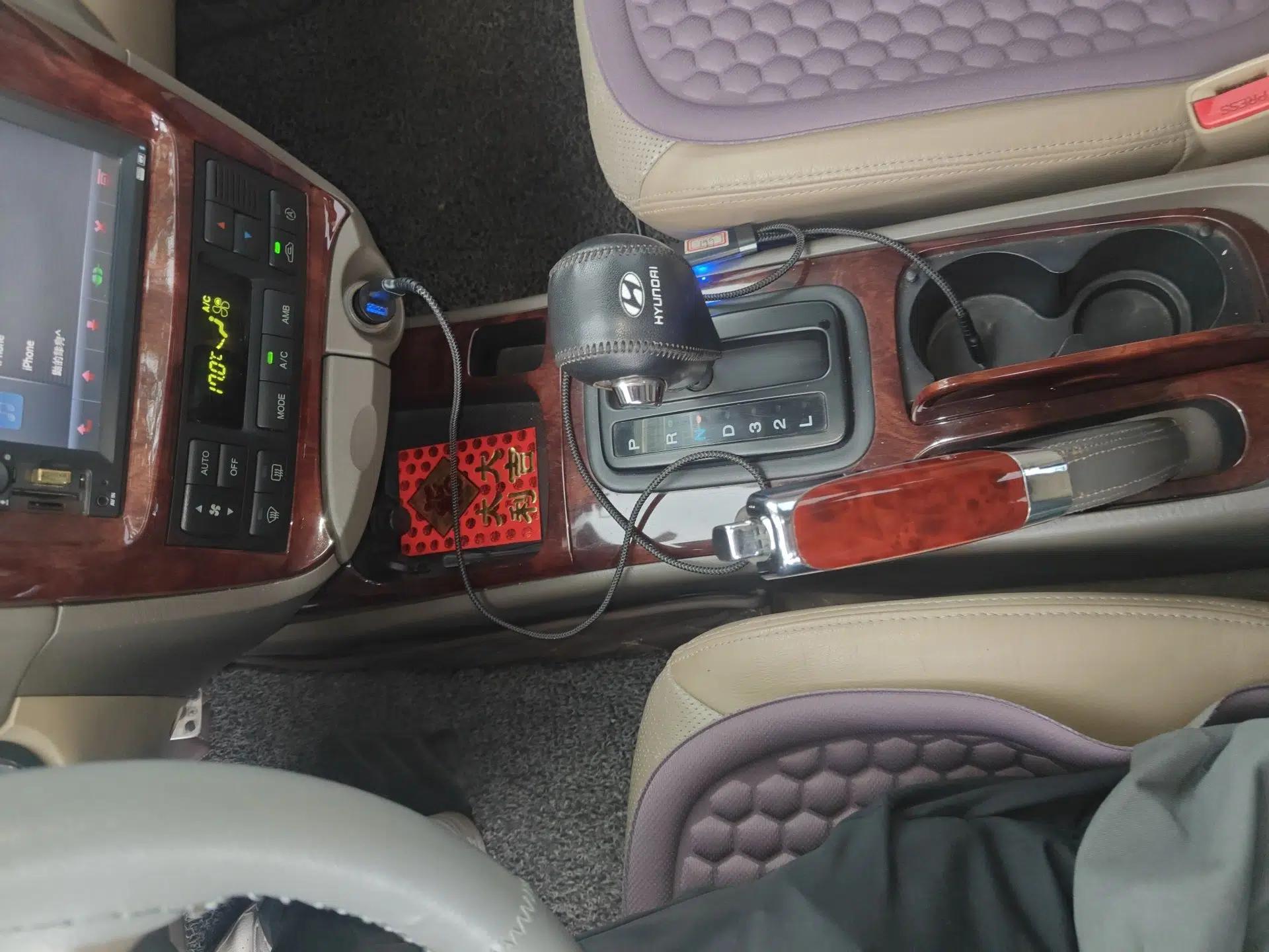 Hyundai MoInca 2009 1.8L Automatic Prestige GL Model — миниатюра 15