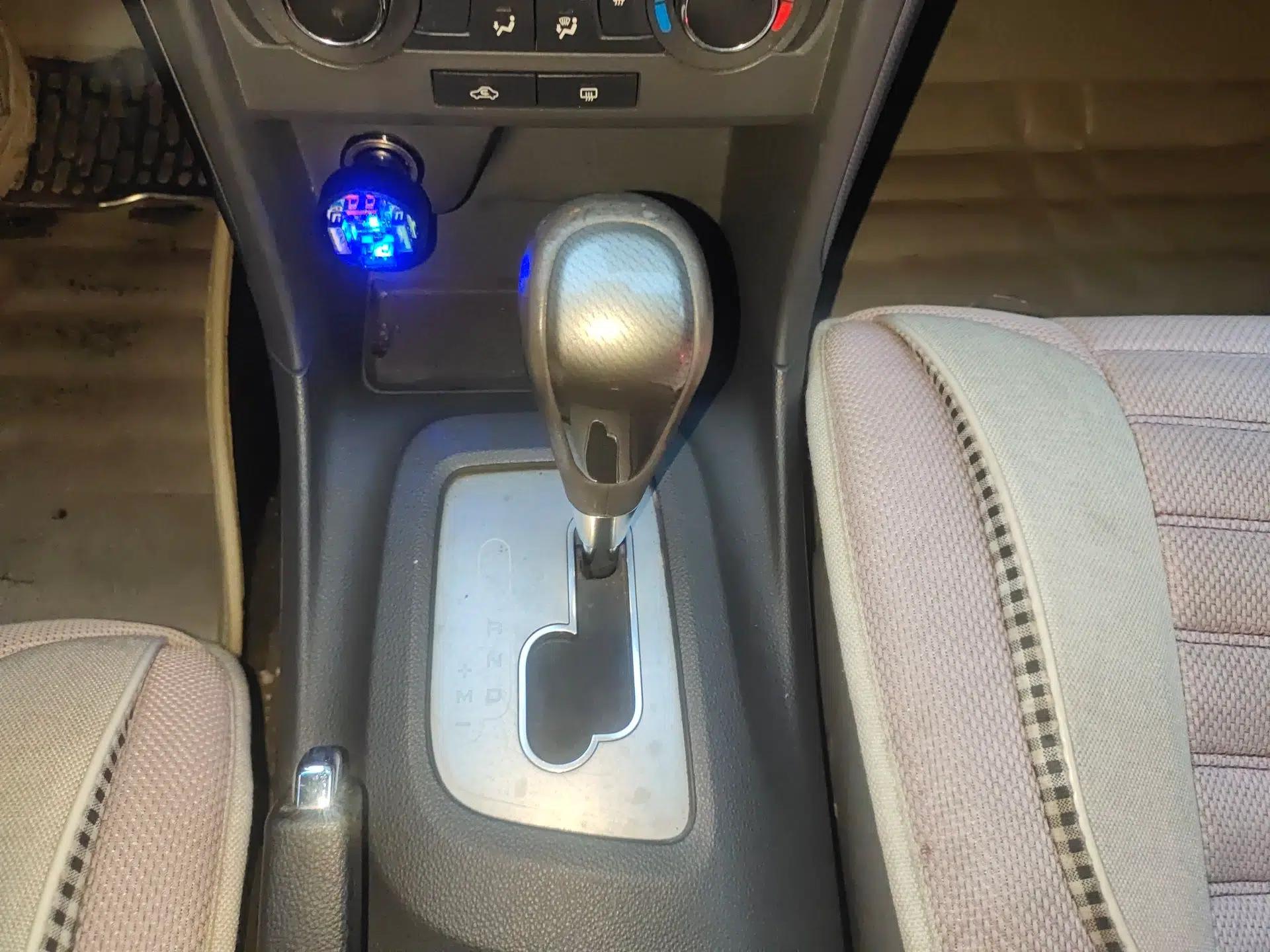 Chevrolet Epica 2013 1.8 SE Comfort Edition AT — миниатюра 15
