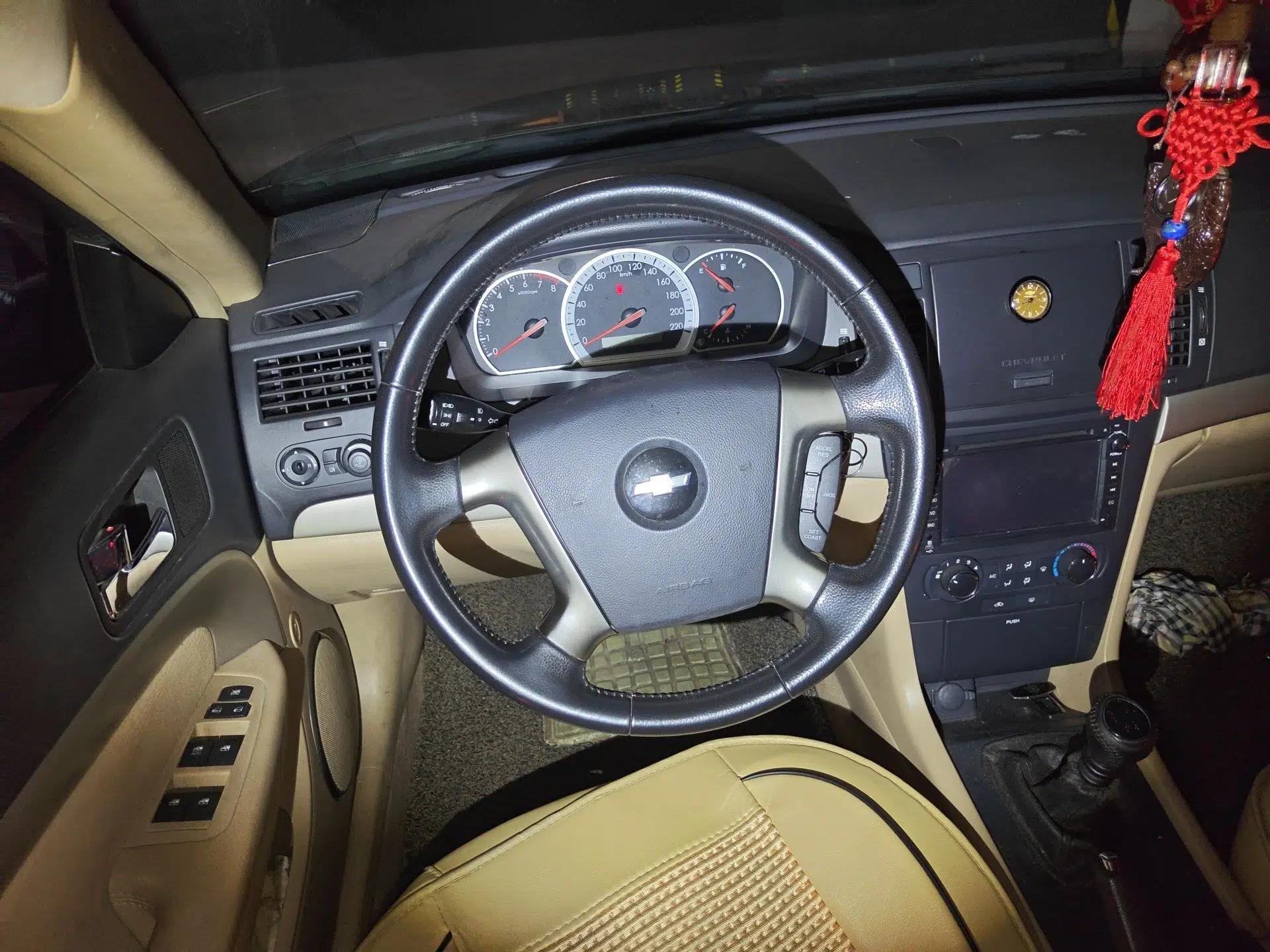 Chevrolet Epica 2012 1.8 Comfort Edition MT — миниатюра 11