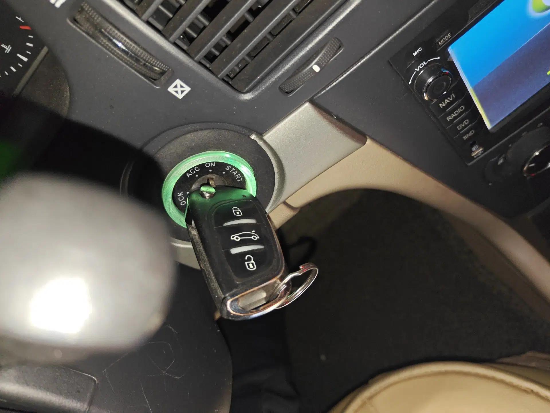 Chevrolet Epica 2012 1.8 Comfort Edition MT — миниатюра 9