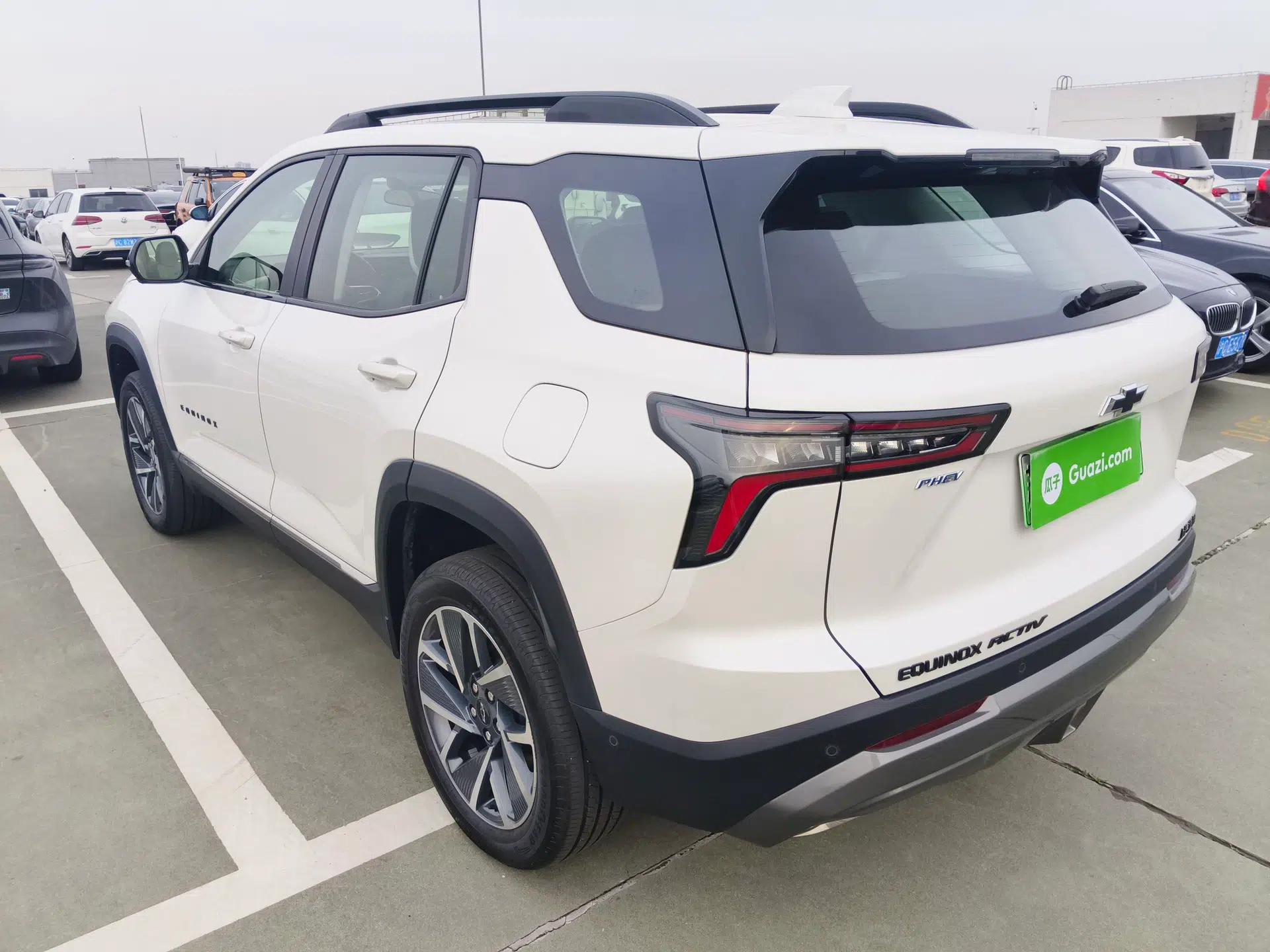 Chevrolet Equinox Plus 2024 155km ACTIV Ultimate Edition — миниатюра 4