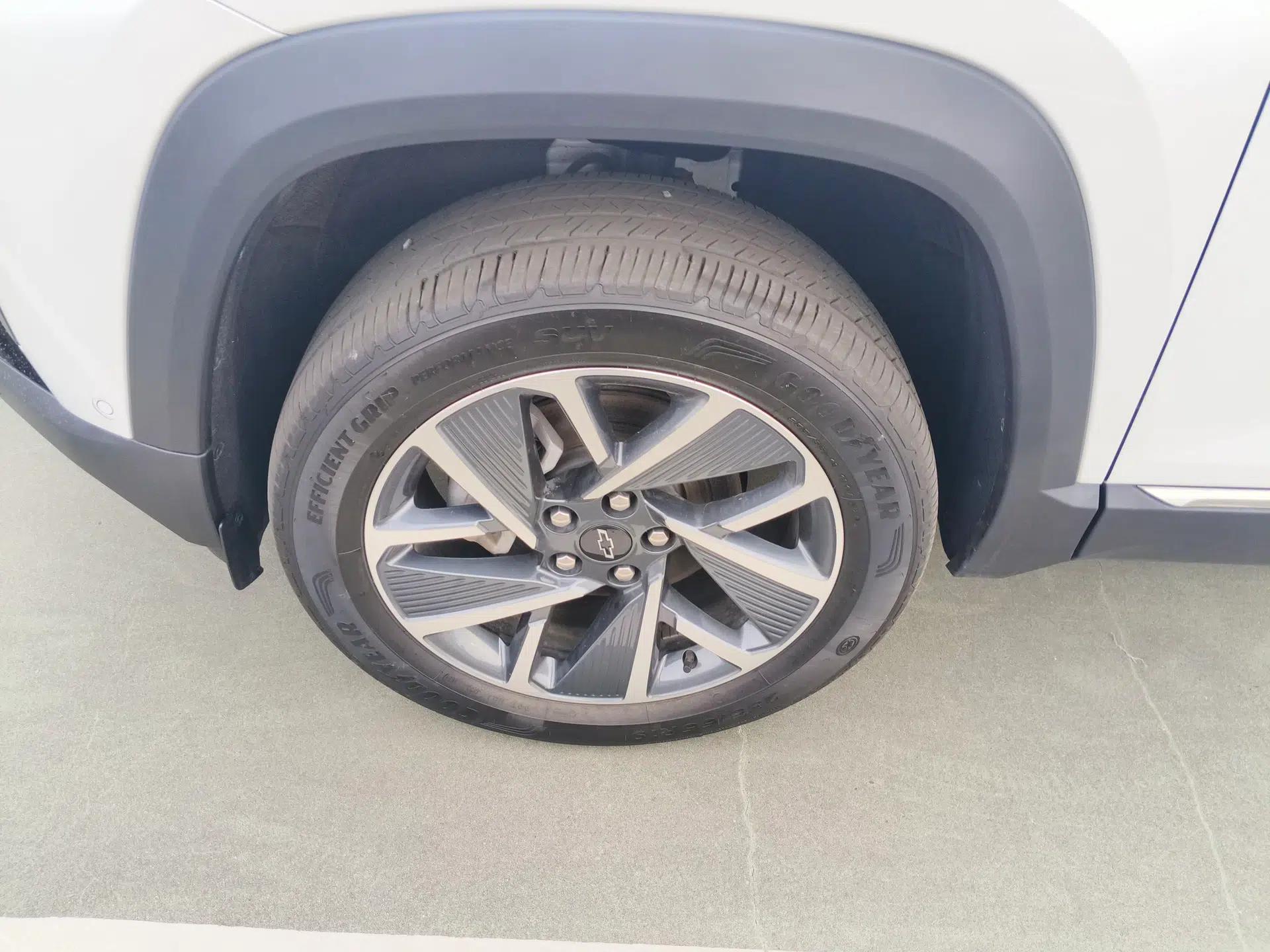Chevrolet Equinox Plus 2024 155km ACTIV Ultimate Edition — миниатюра 8
