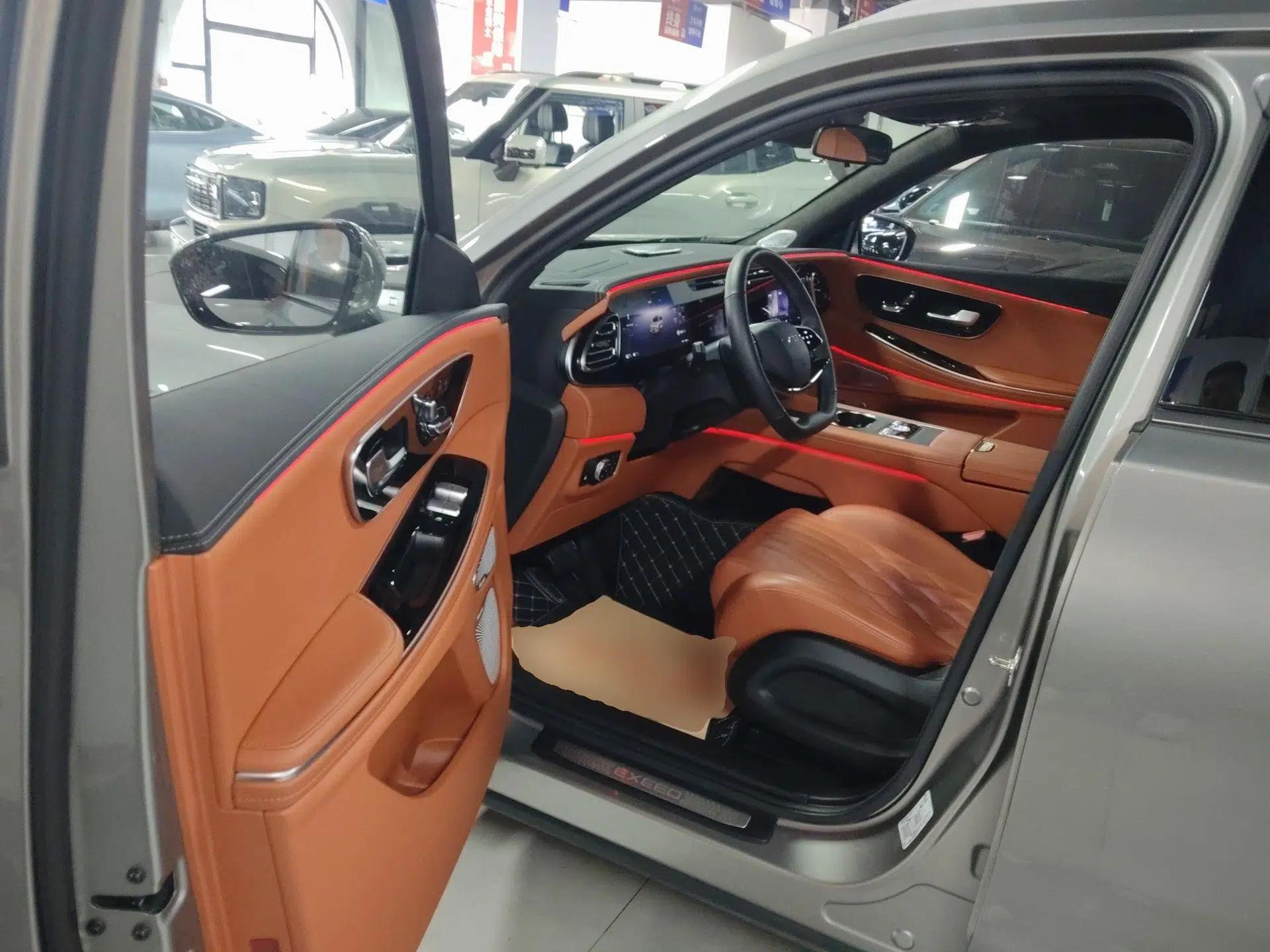 EXEED Lanyue C-DM 2025 180 Ultra-Long Range Max All-Wheel Drive 7-Seater — миниатюра 19