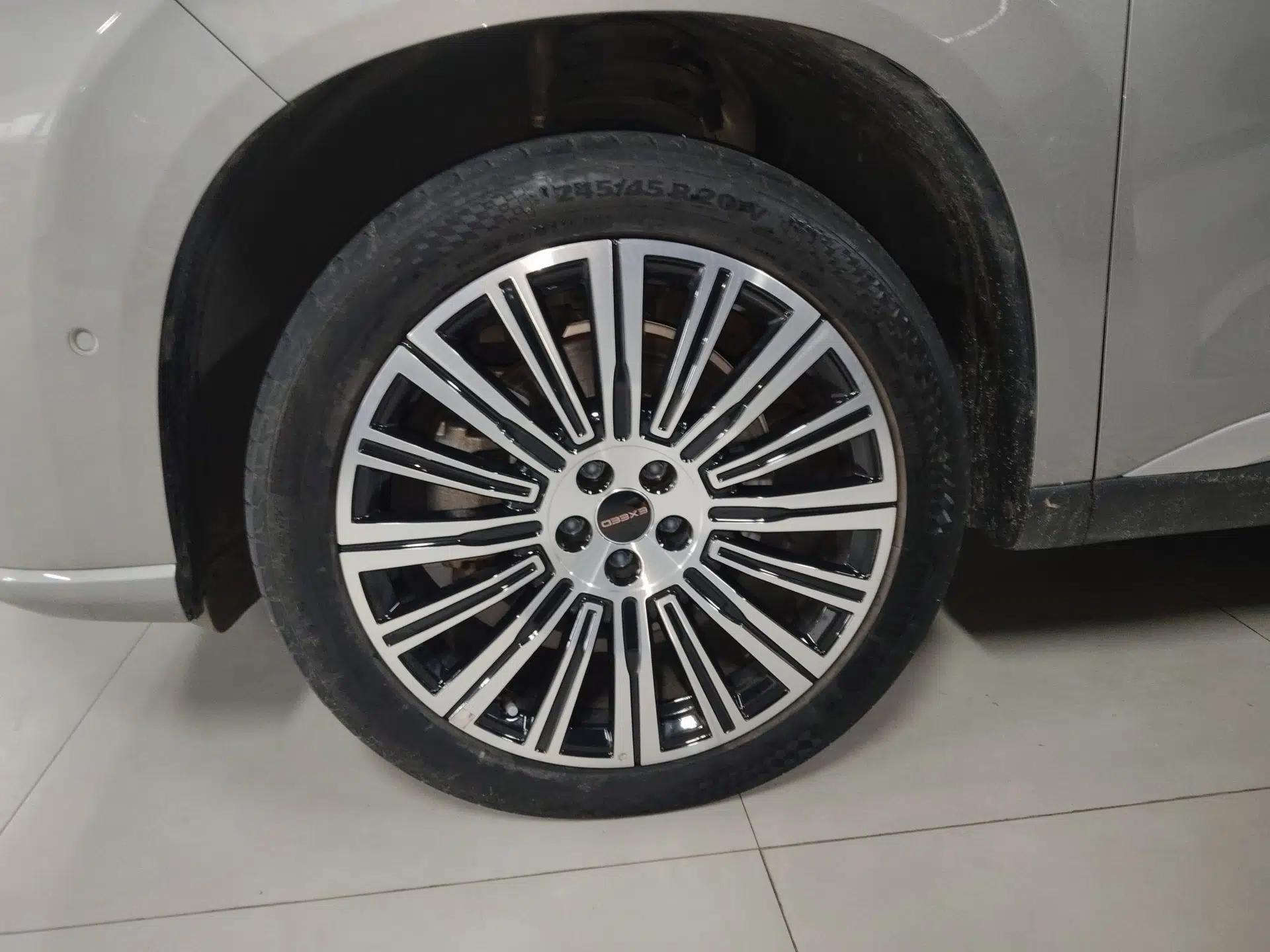 EXEED Lanyue C-DM 2025 180 Ultra-Long Range Max All-Wheel Drive 7-Seater — миниатюра 8