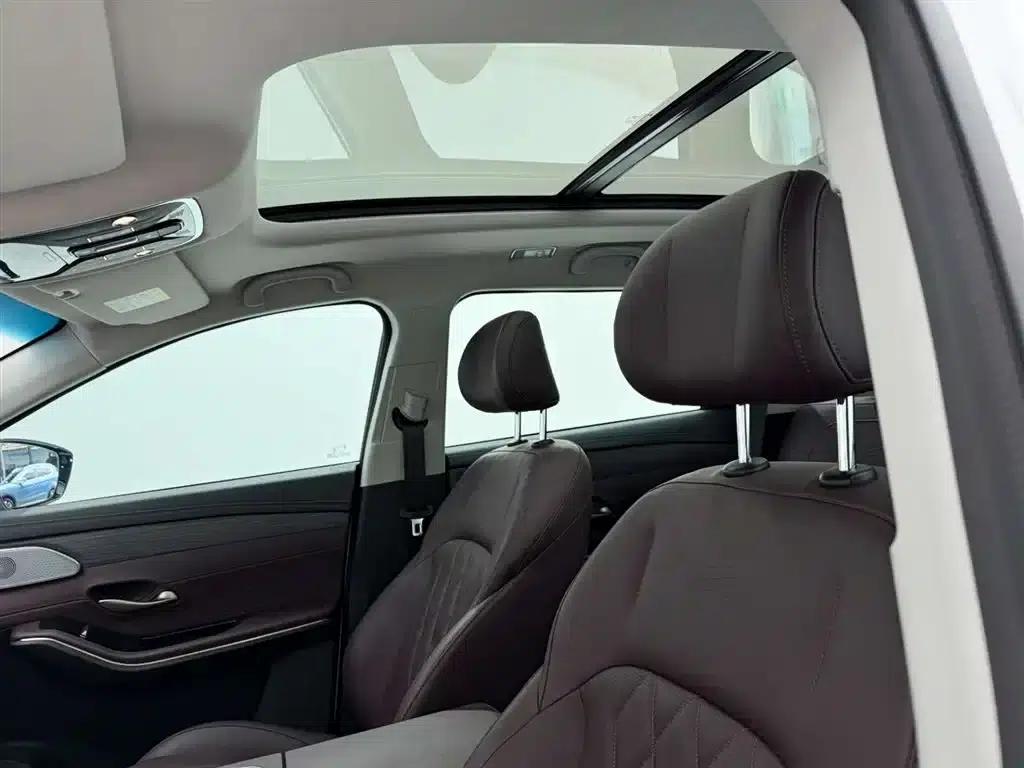 Jetour X90 PRO 2024 1.6T DCT Luxury Edition 5-seater — миниатюра 16