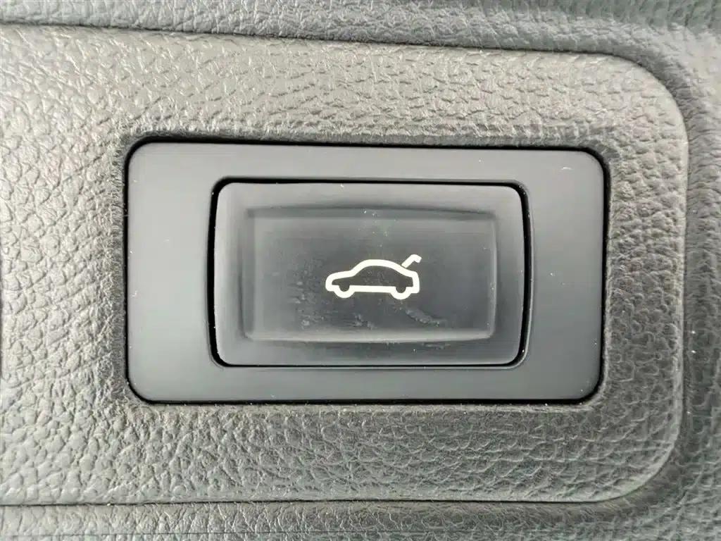 Jetour X90 PRO 2024 1.6T DCT Luxury Edition 5-seater — миниатюра 27
